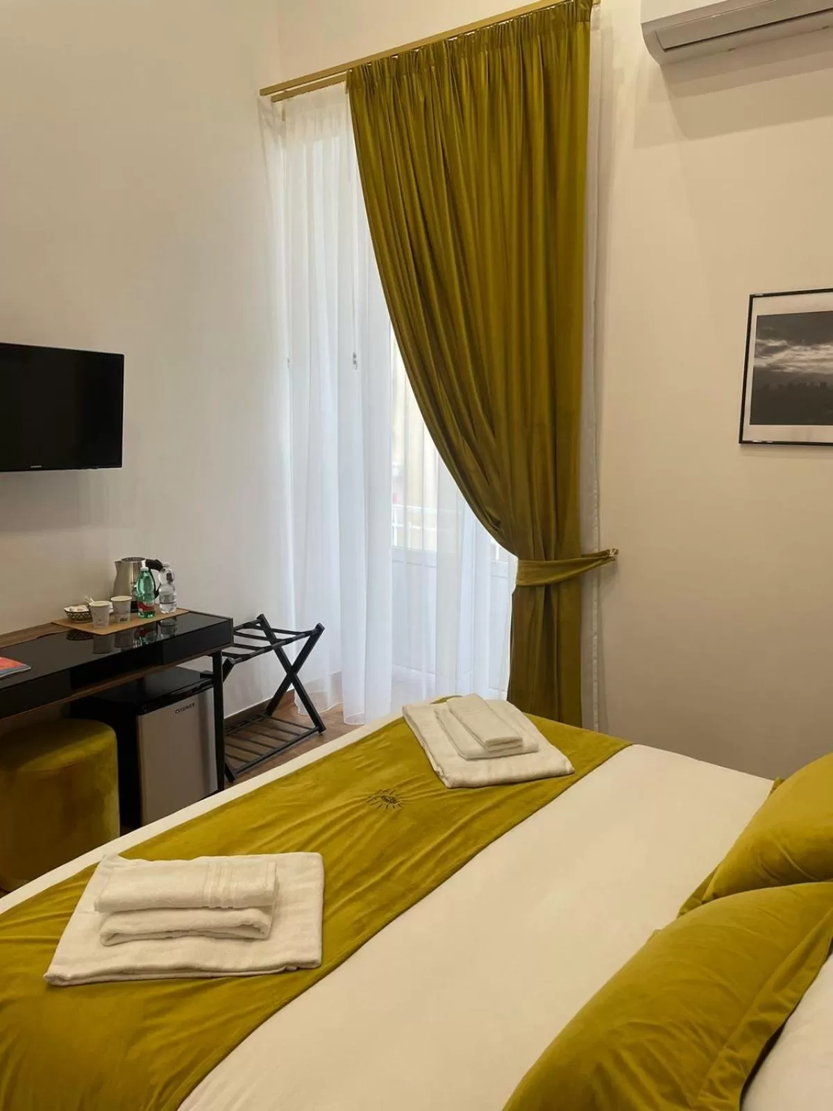 View (from property/room), Bed in L'Angolo d'o core