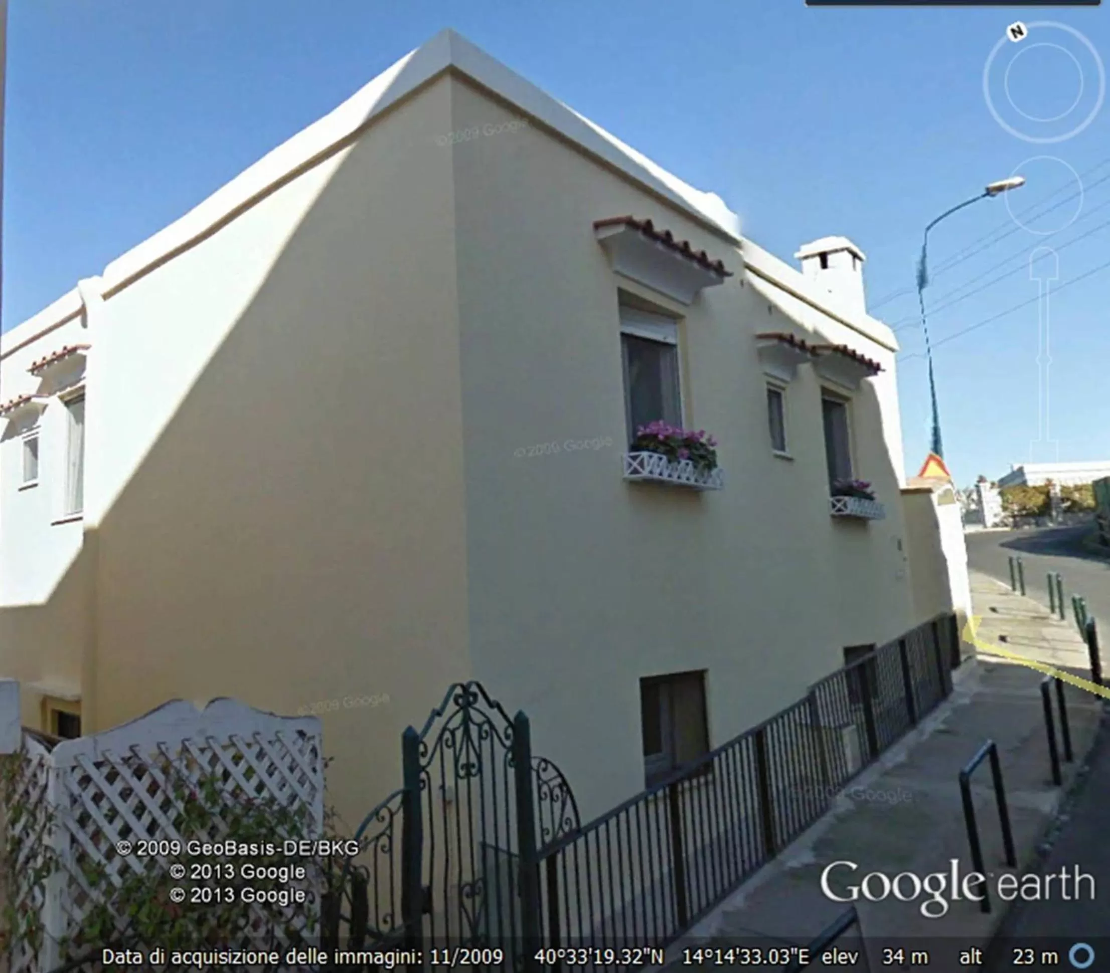 Facade/entrance in Fortino Capri