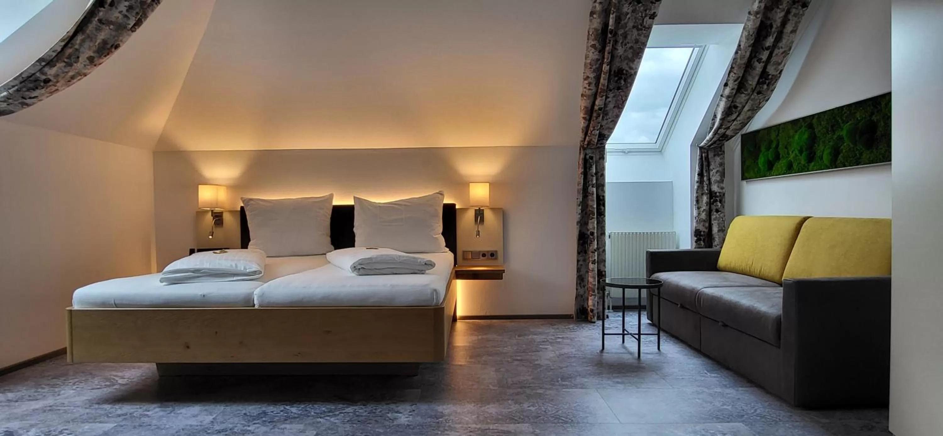 Photo of the whole room, Bed in Hotel Kongress