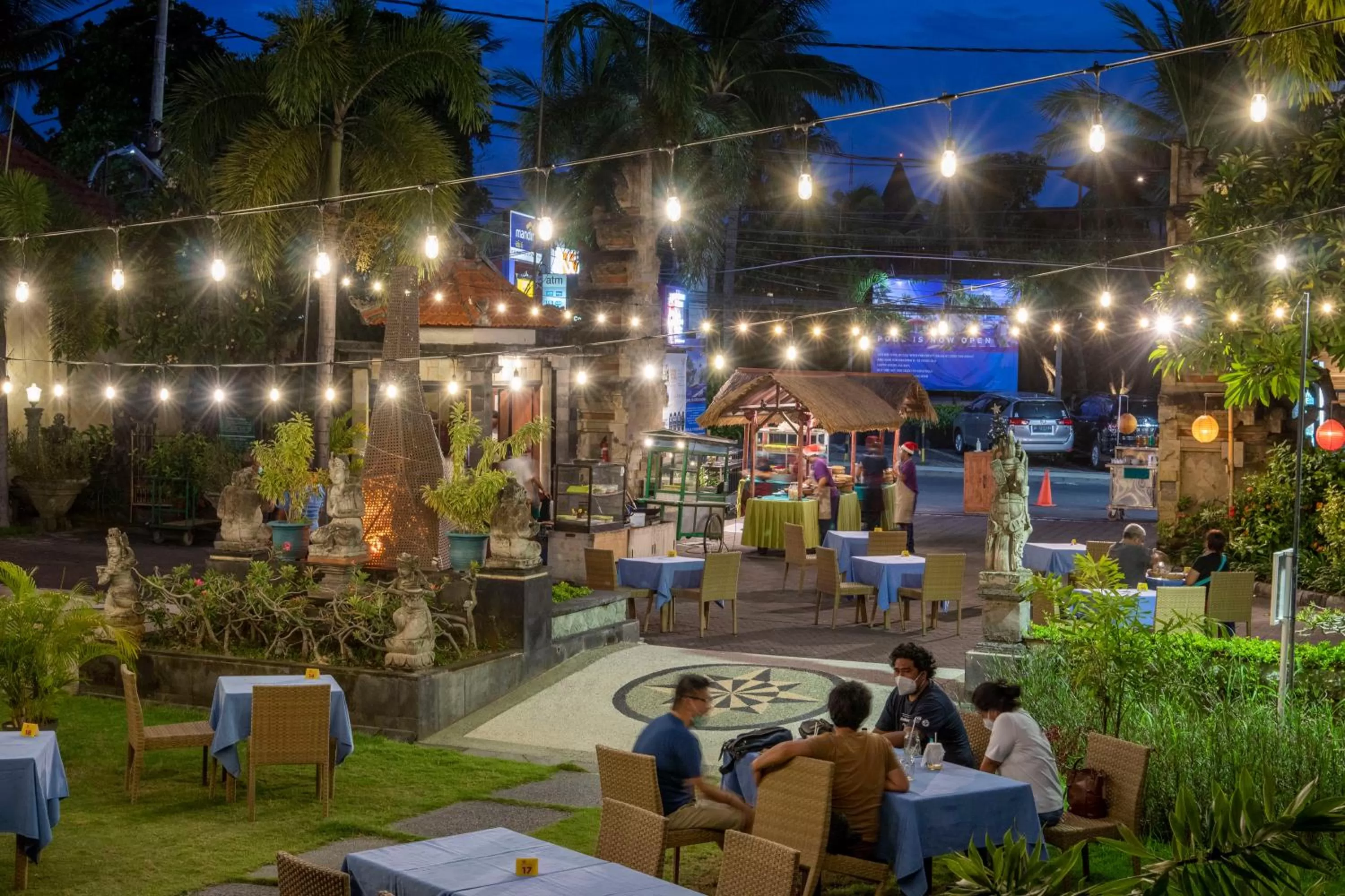 Restaurant/places to eat in Truntum Kuta Bali