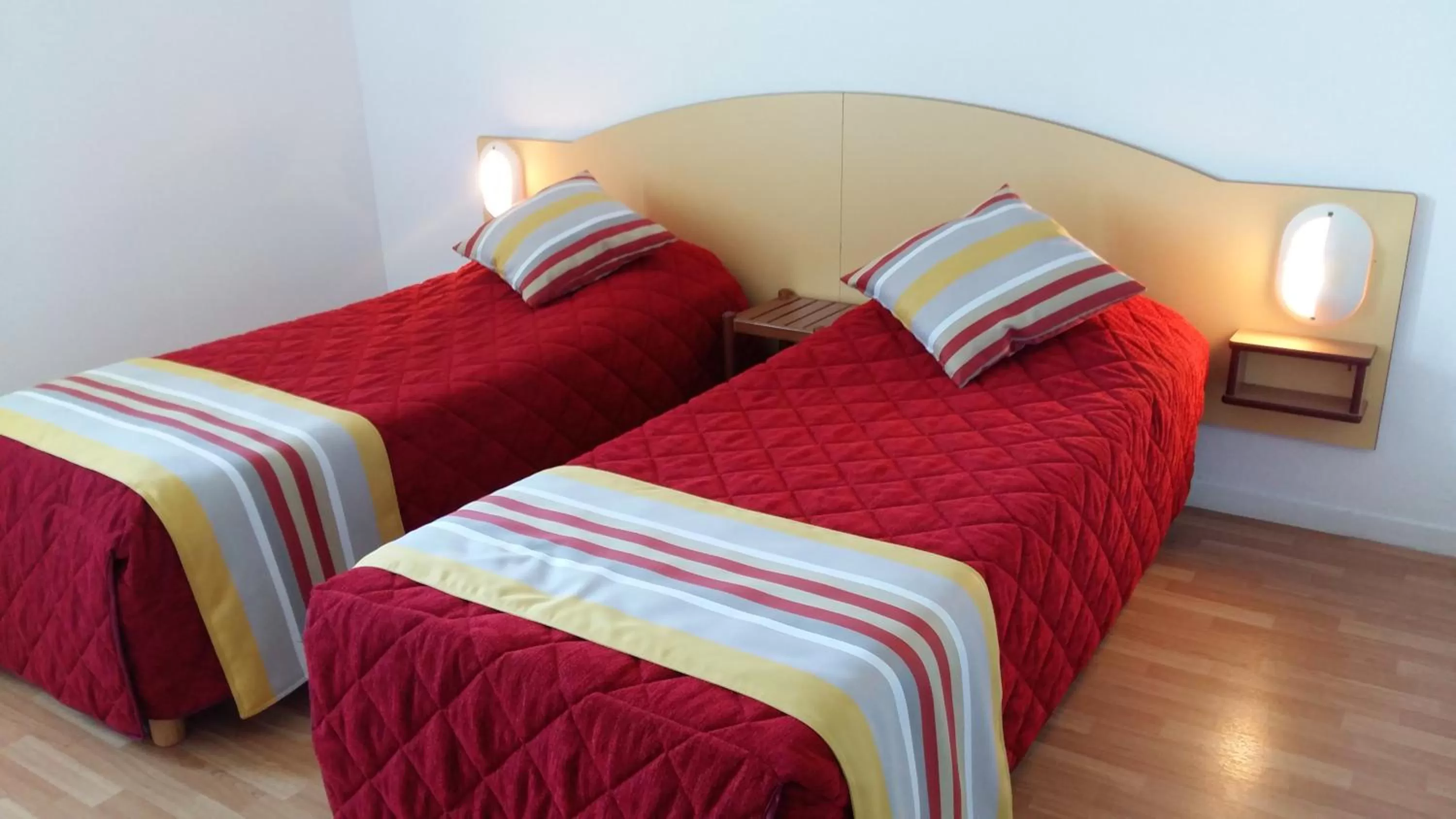 Decorative detail, Bed in Résidence Mer & Golf Ilbarritz