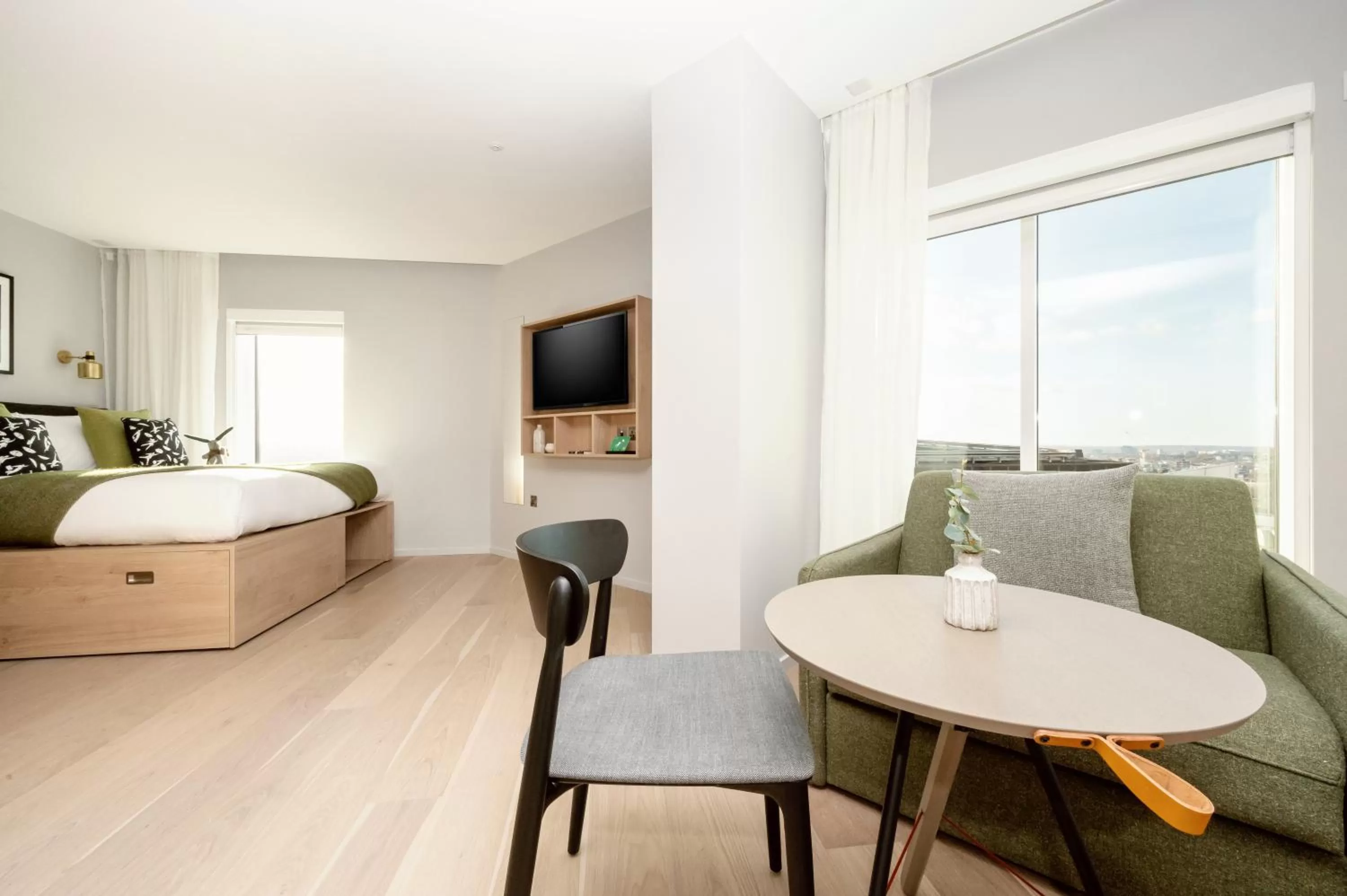 Bedroom, Bed in Wilde Aparthotels London Paddington