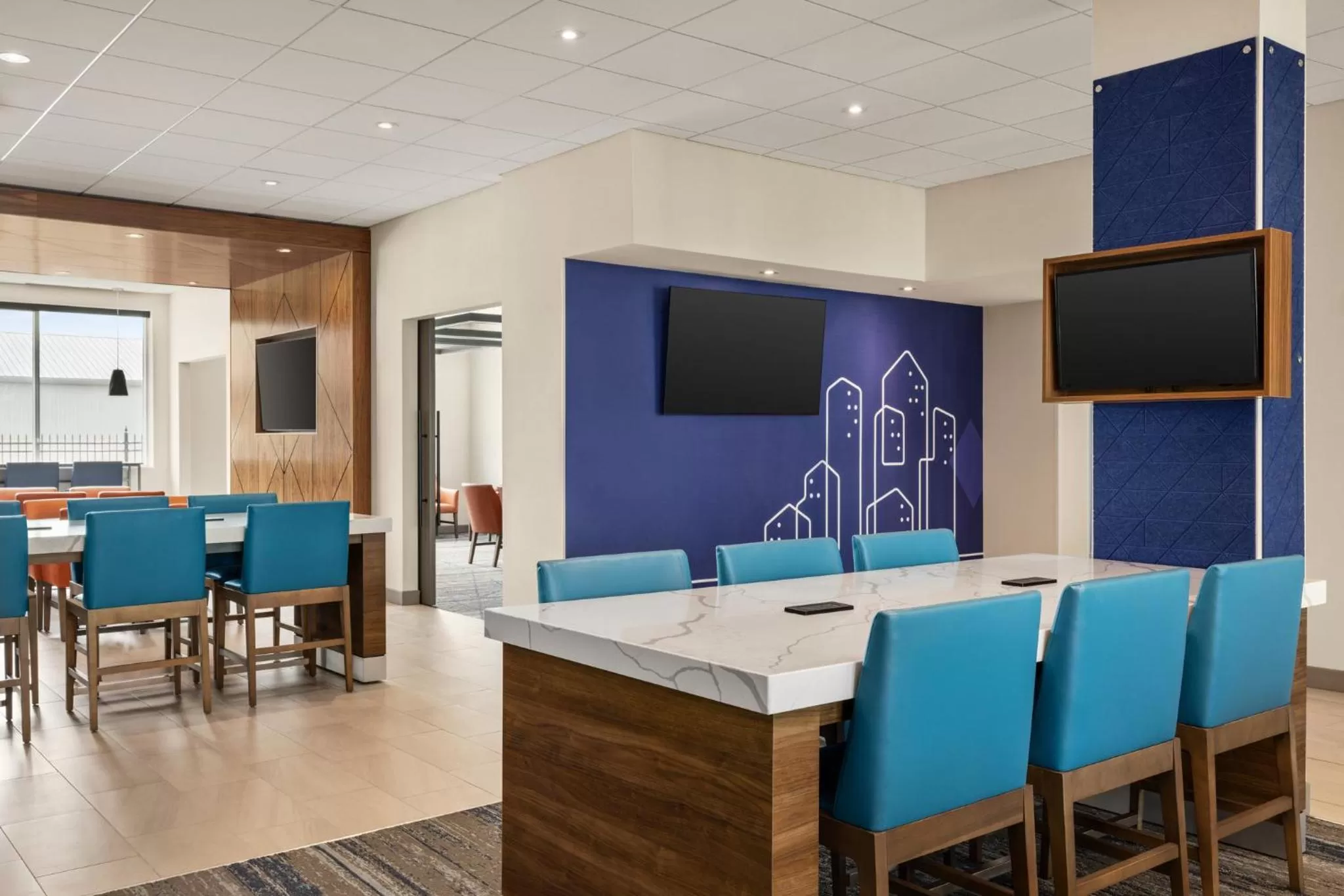 Breakfast in Holiday Inn Express - Strathroy by IHG