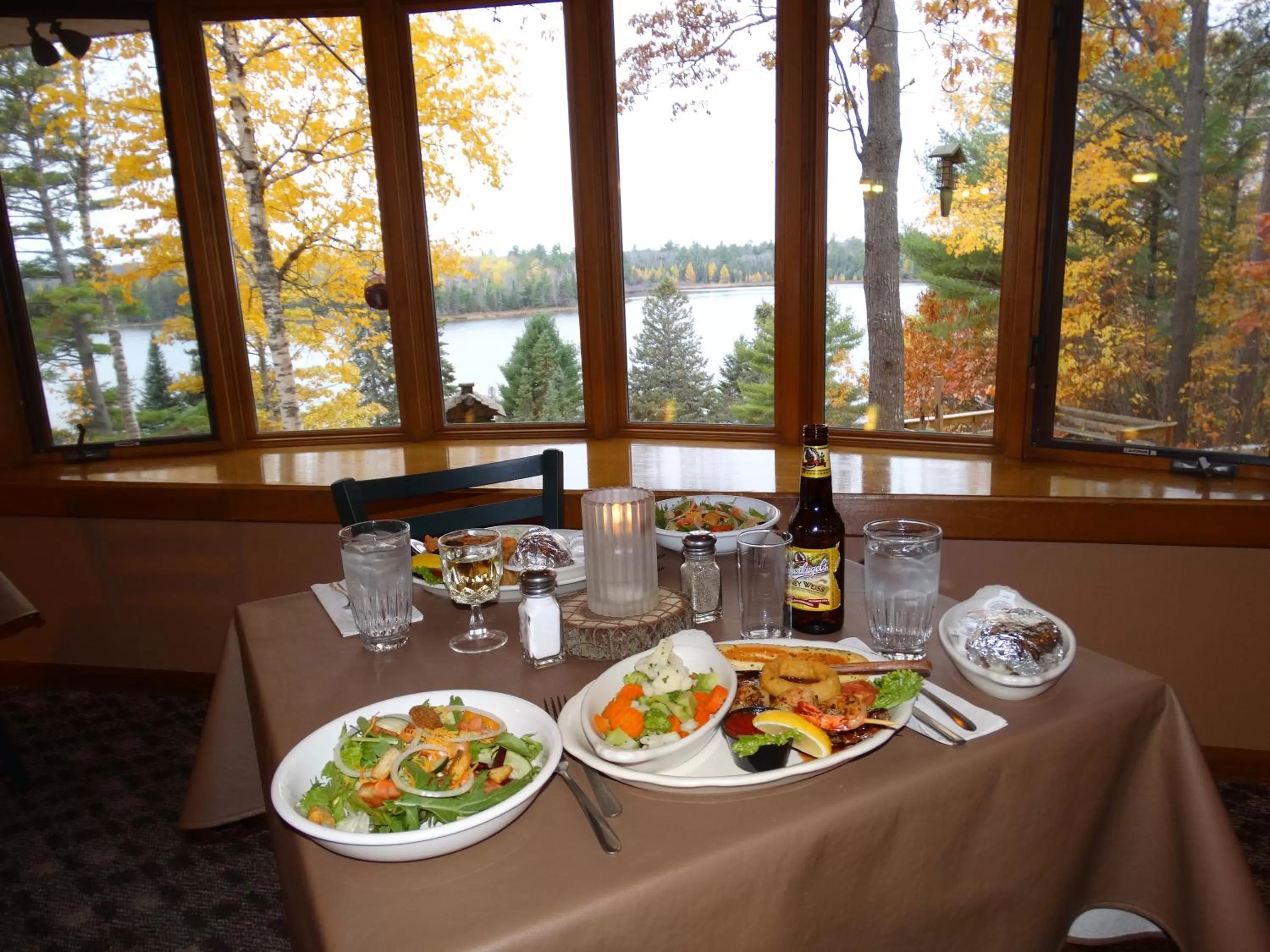 Restaurant/places to eat in Buckhorn Resort