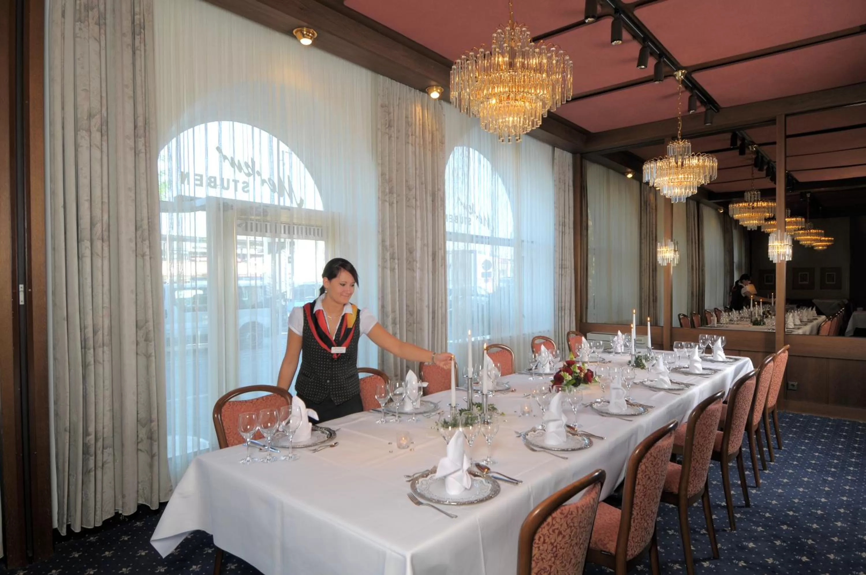 Restaurant/places to eat in Ringhotel Loew's Merkur