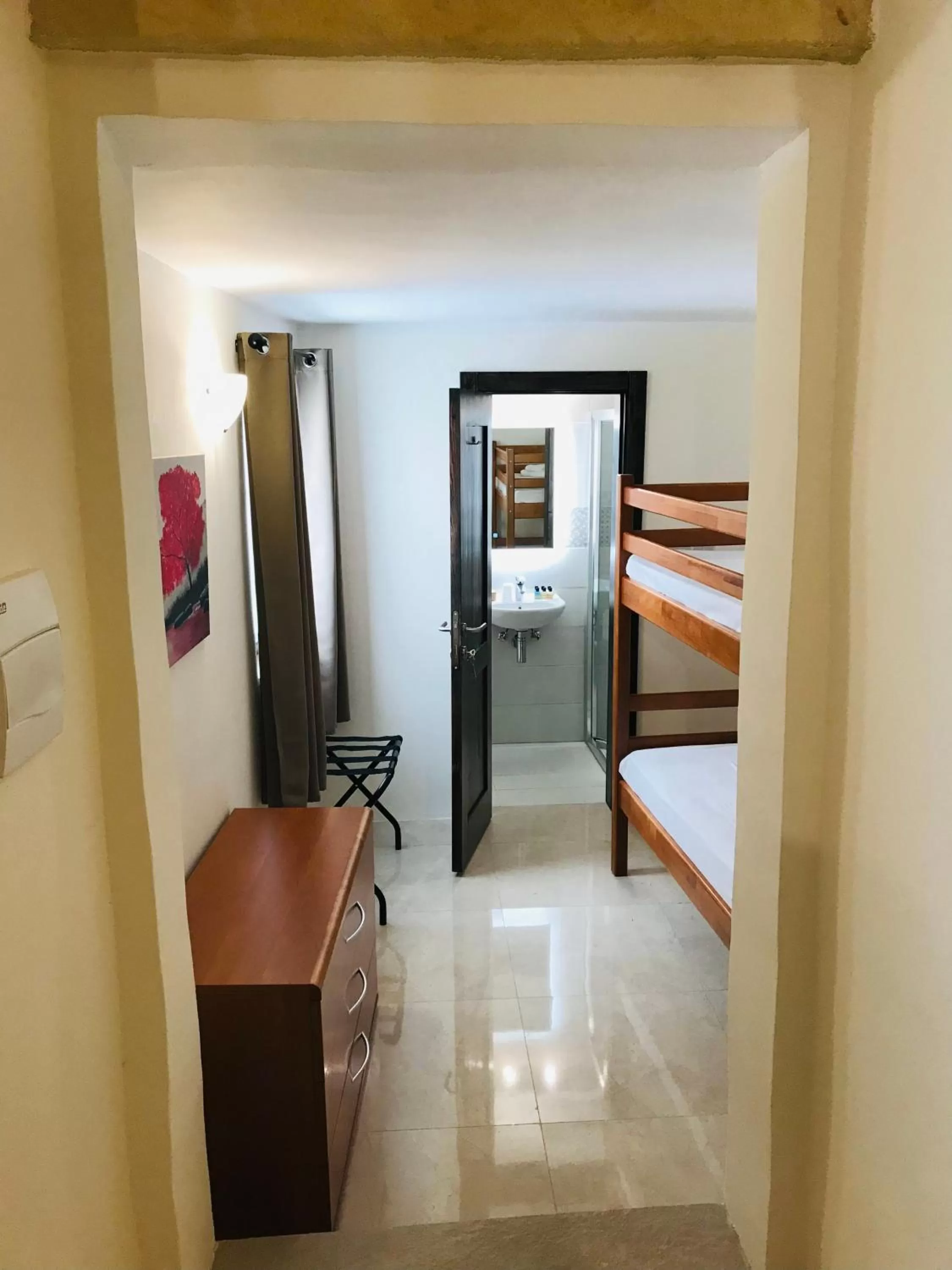 Bed in The Cloisters Bed And Breakfast