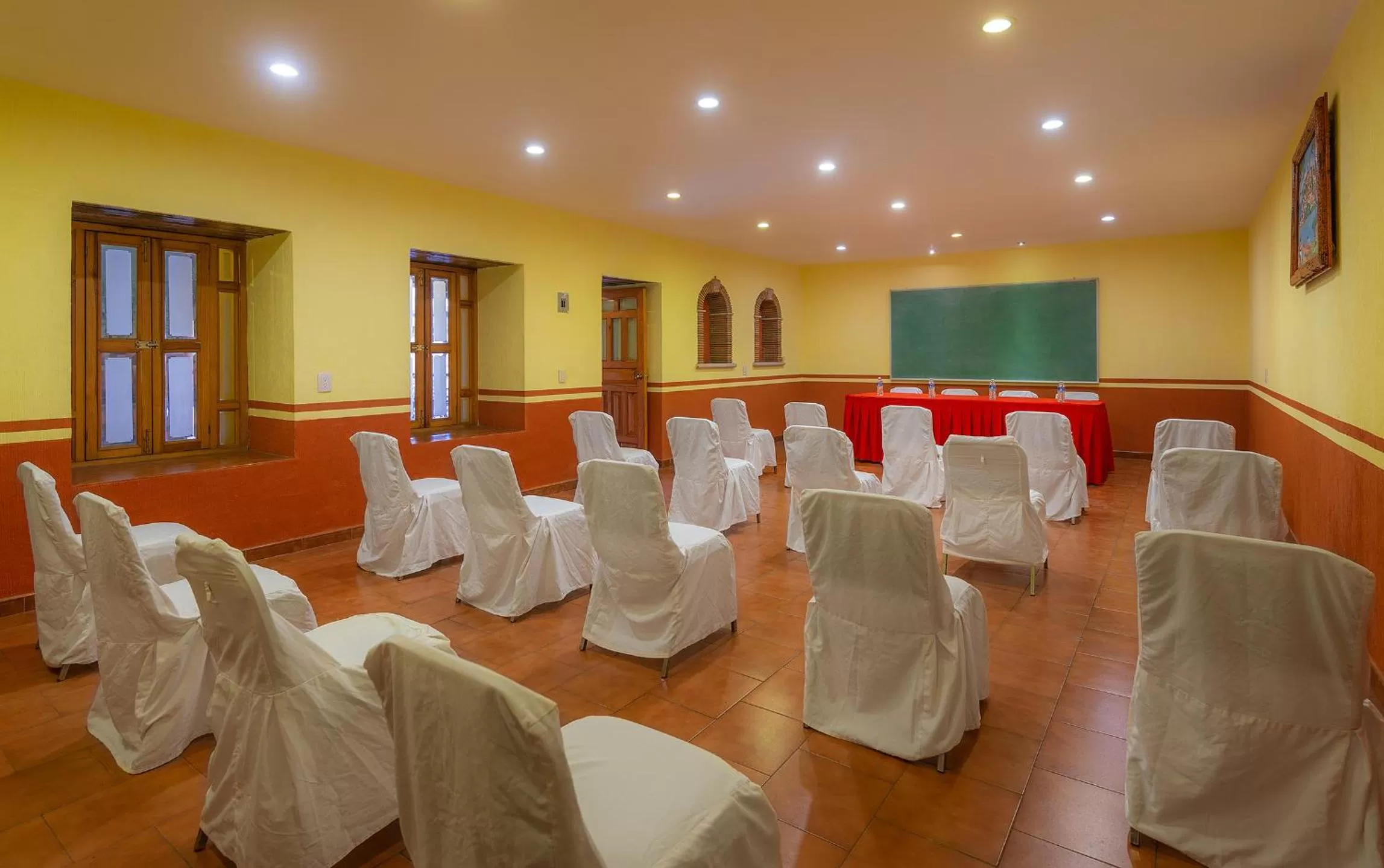 Business facilities in Hotel la Parroquia