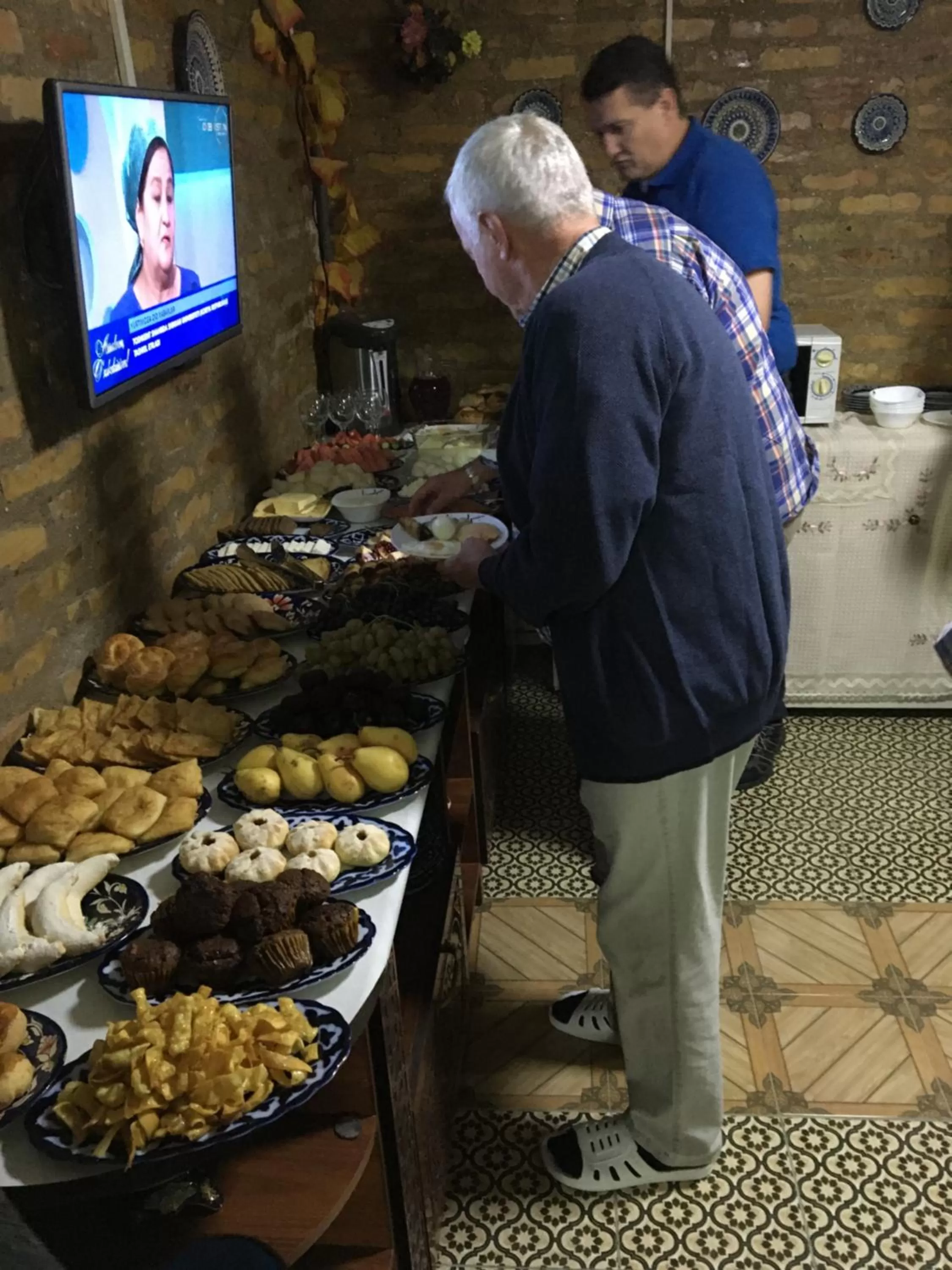 People in Rizo Boutique