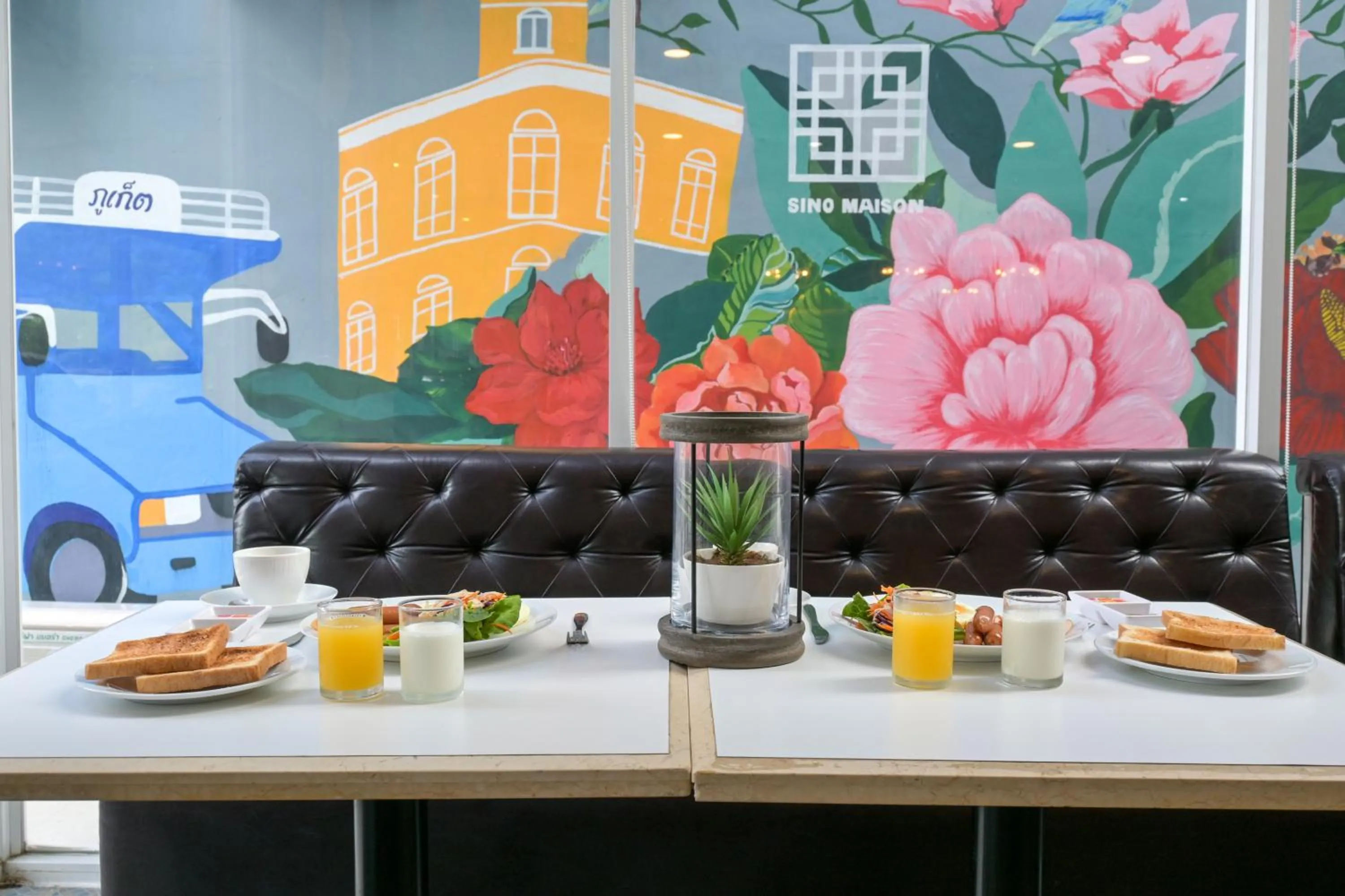 Seating area in Sino Maison