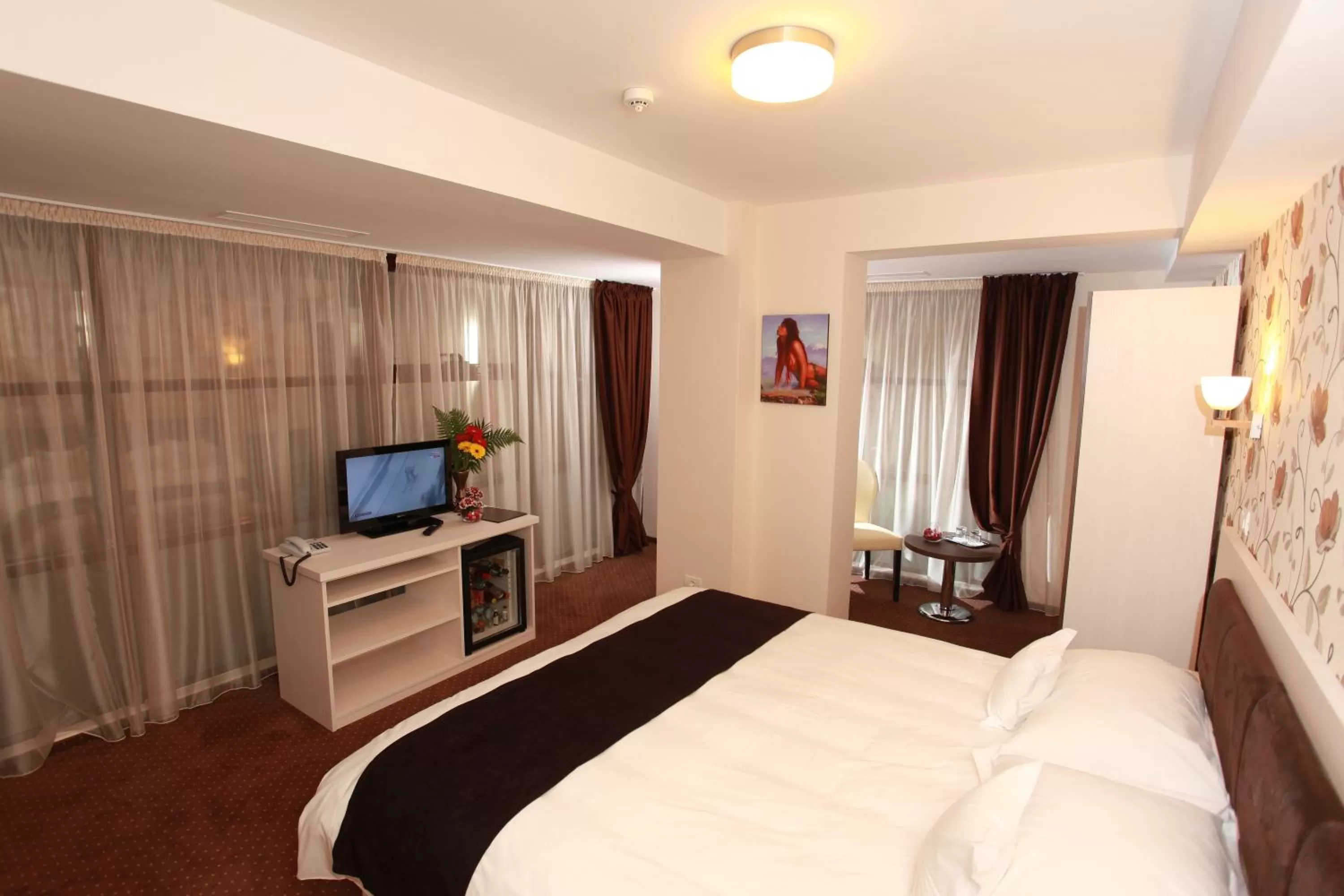 Superior Double Room in West Plaza Hotel
