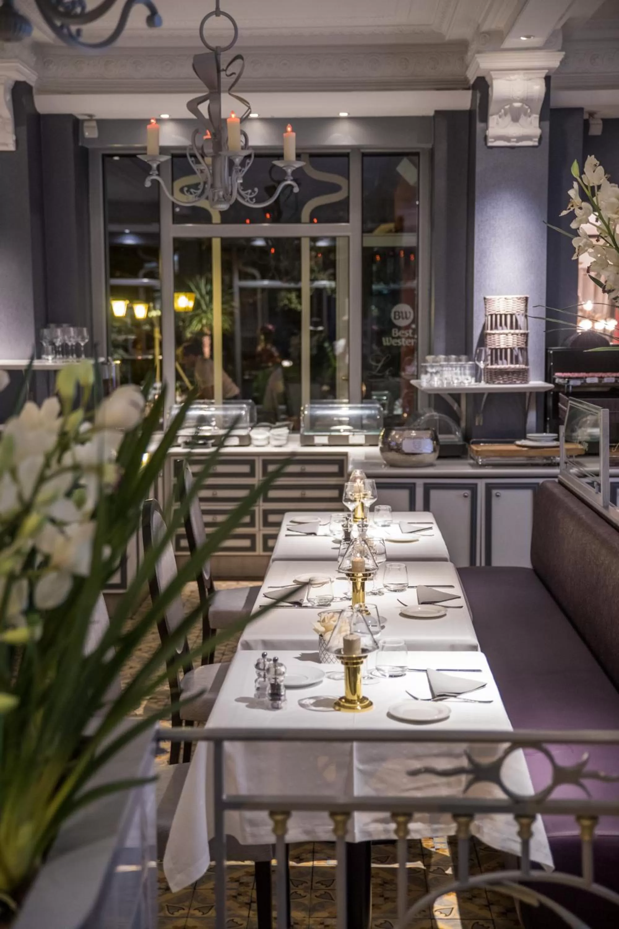 Restaurant/places to eat in Best Western Beauséjour