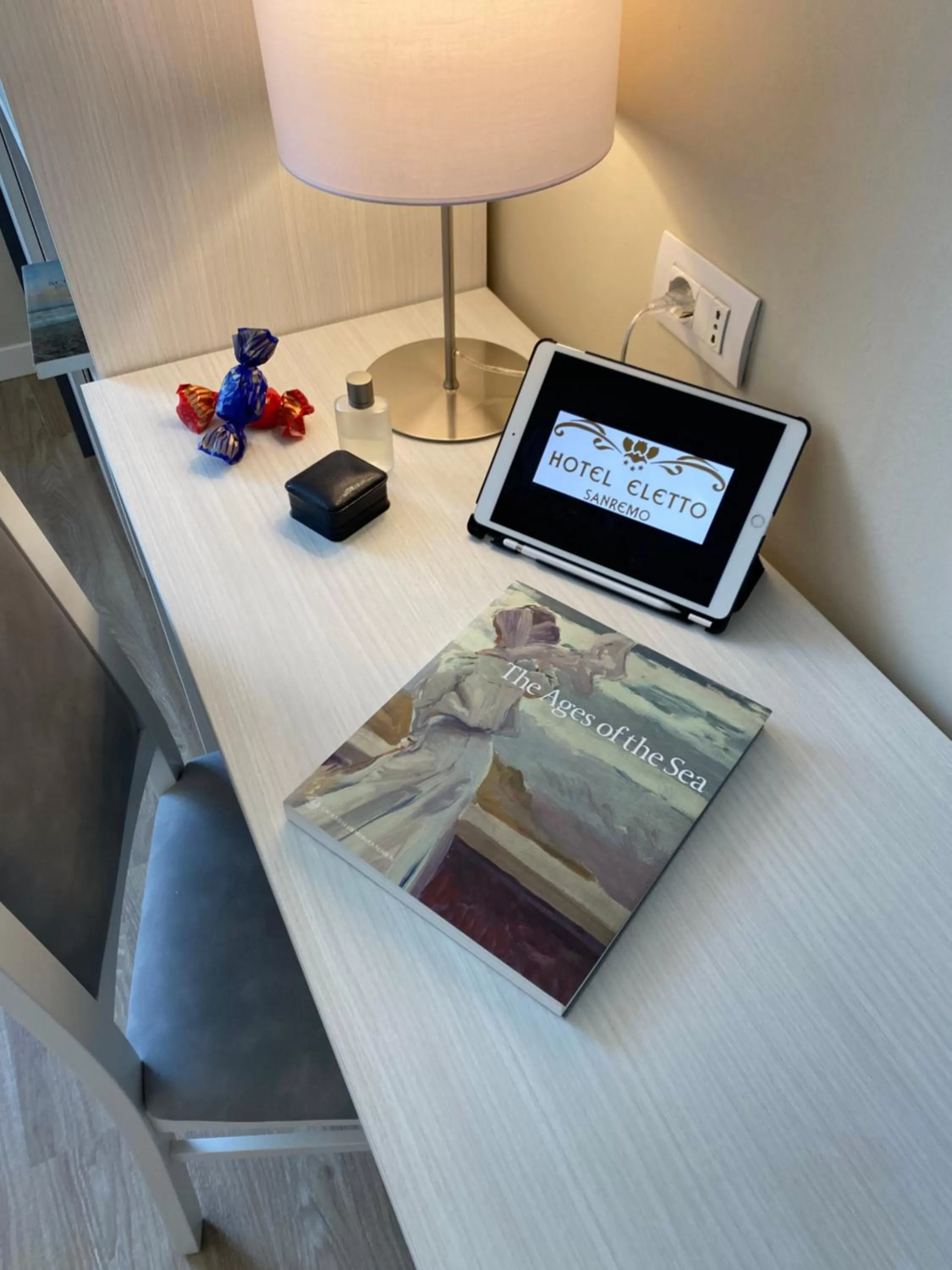 Decorative detail in Hotel Eletto