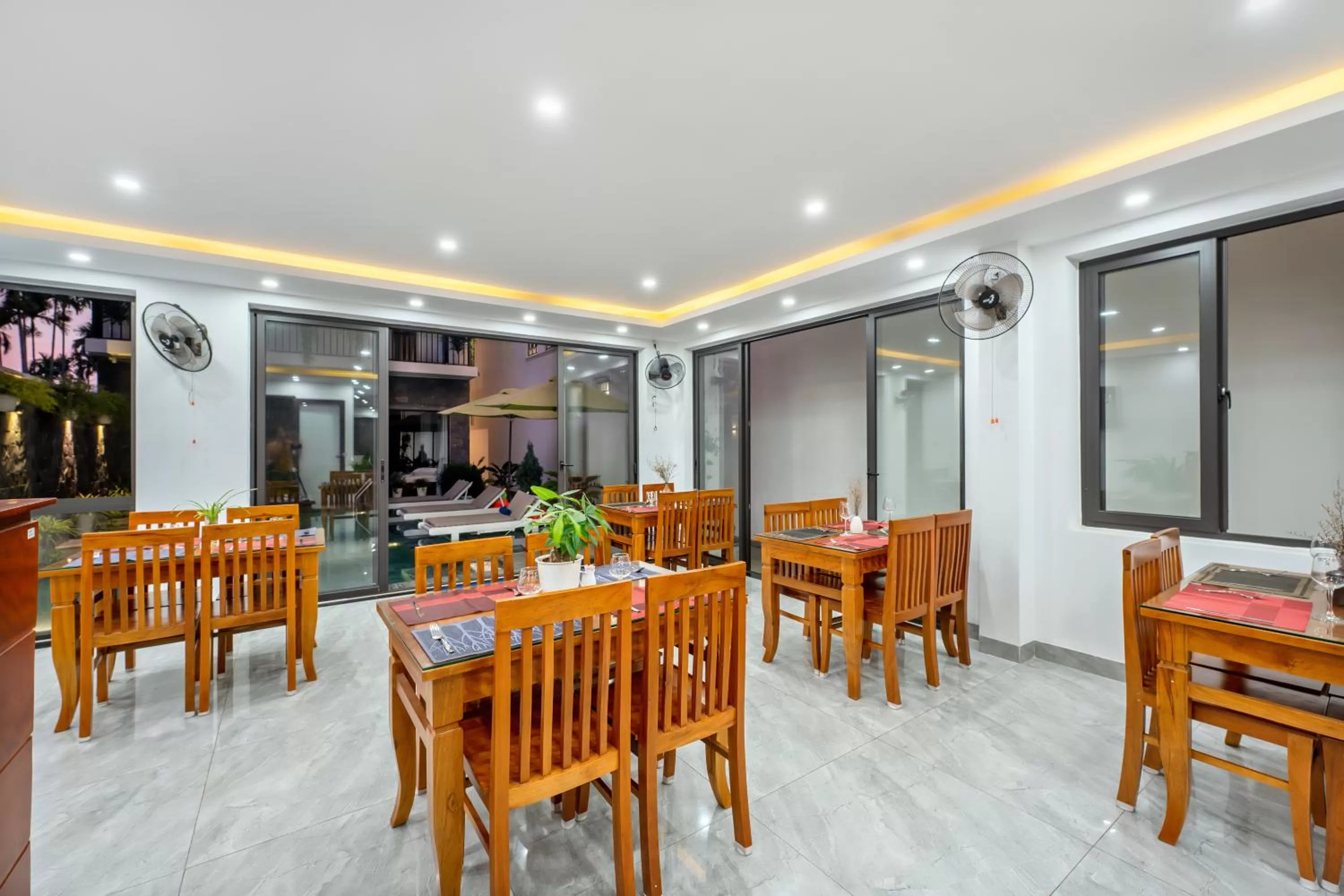 Restaurant/Places to Eat in Tomorrow Oasis Boutique Villa Hoi An