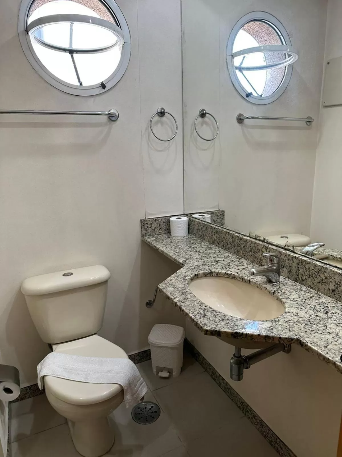 Bathroom in Studio Paulista Bela Cintra