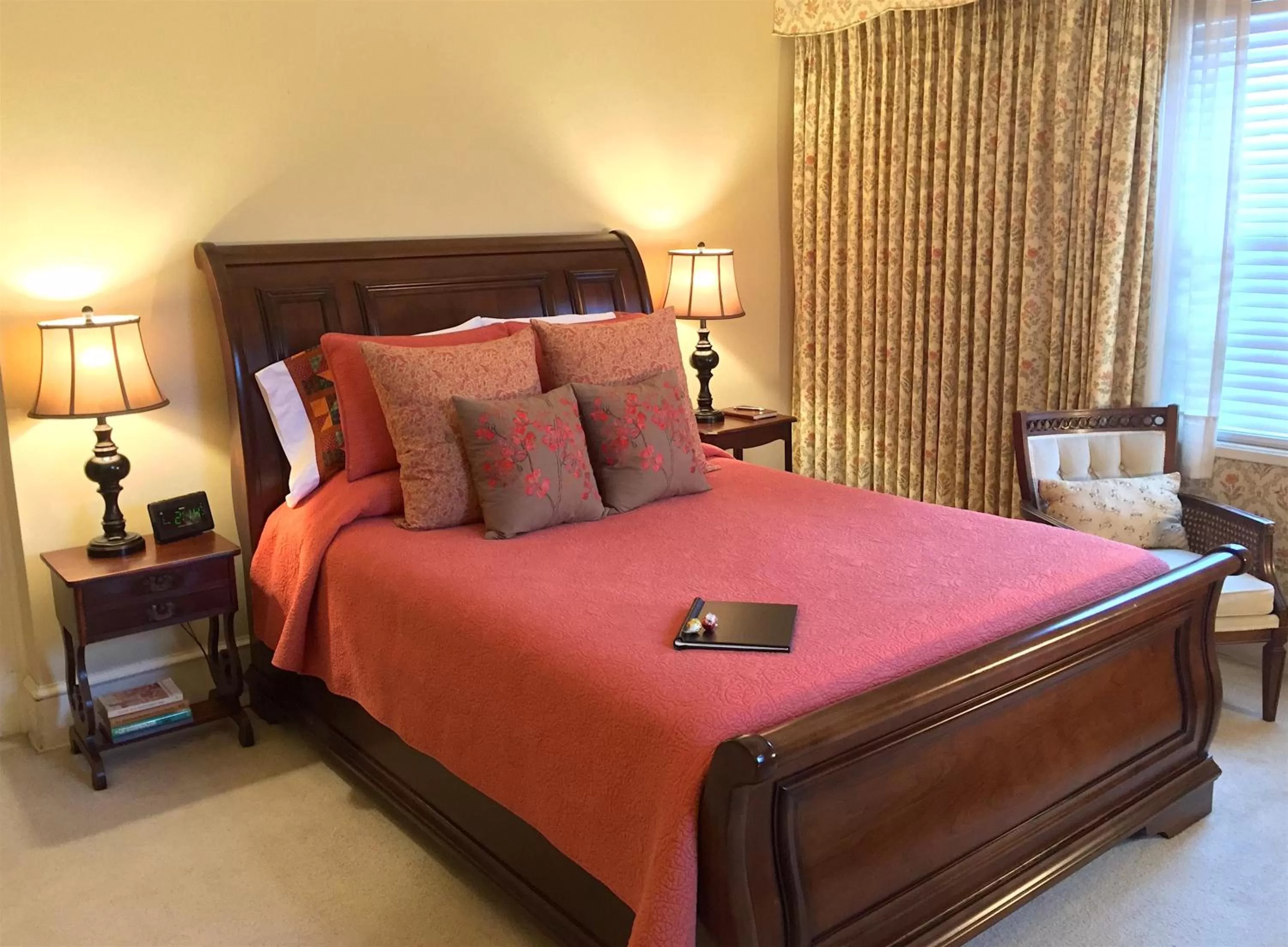 Photo of the whole room, Bed in The Lancaster Bed and Breakfast