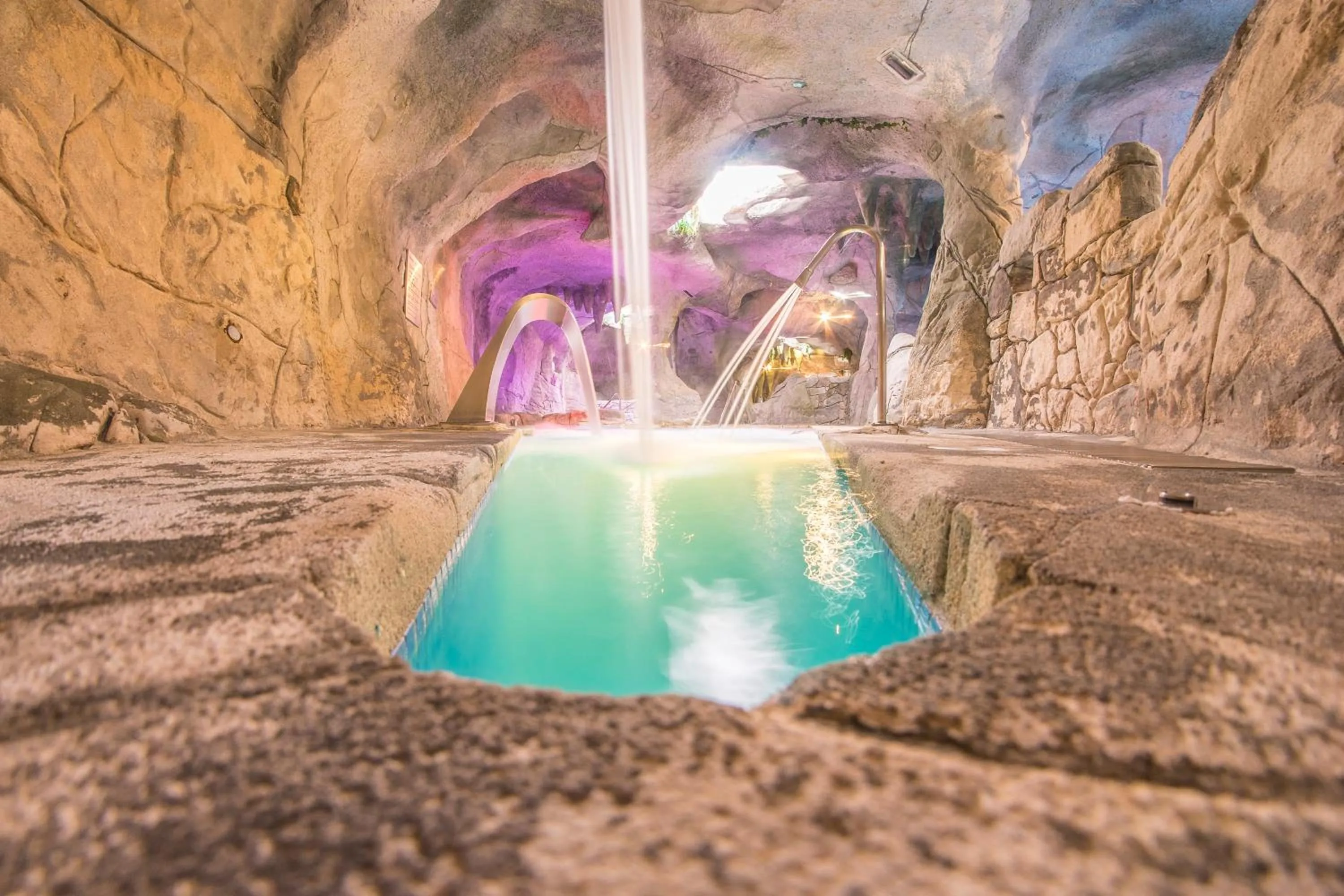 Spa and wellness centre/facilities in Hotel & Spa María Manuela