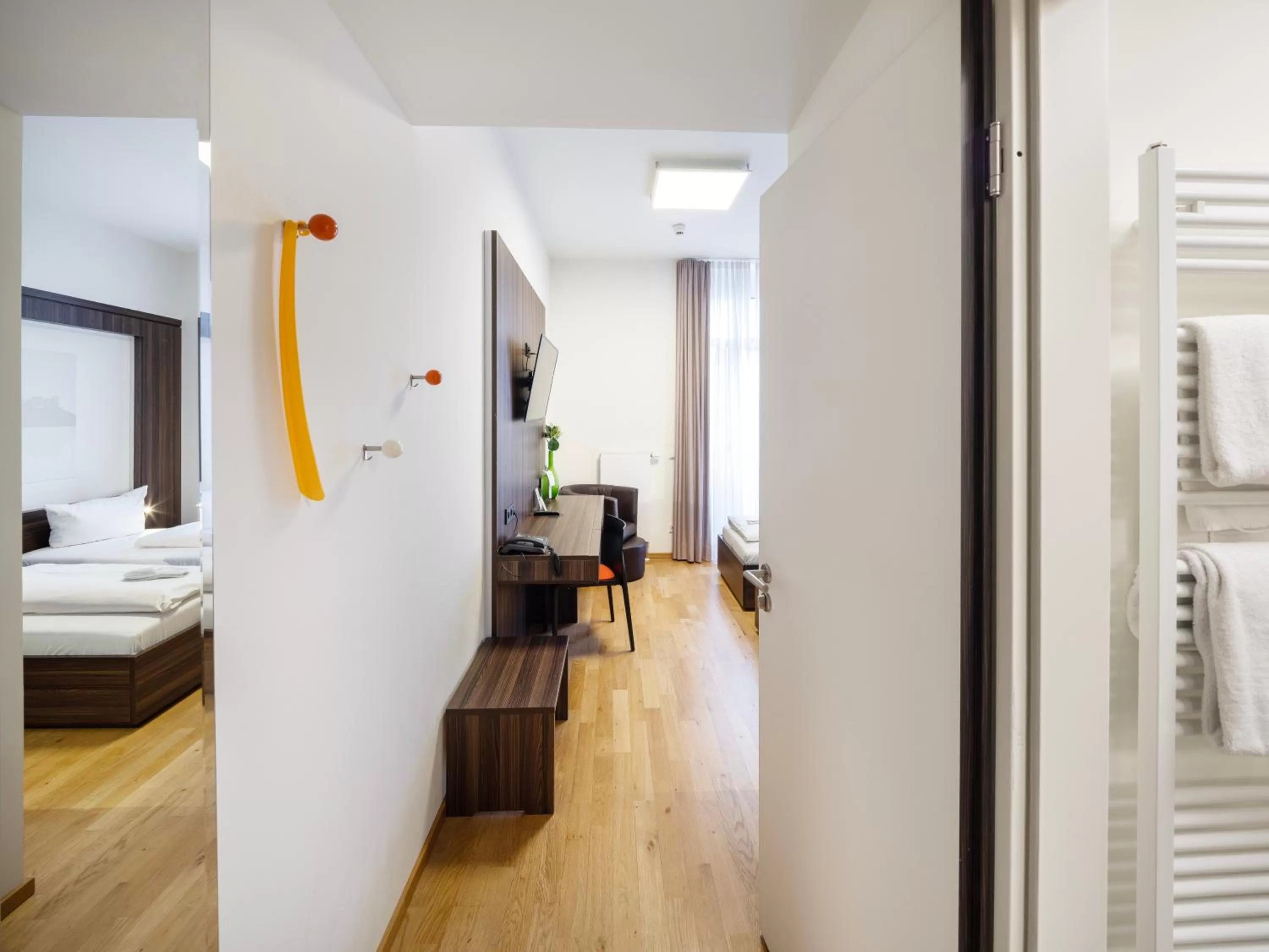 Photo of the whole room, Bed in sevenDays Hotel BoardingHouse