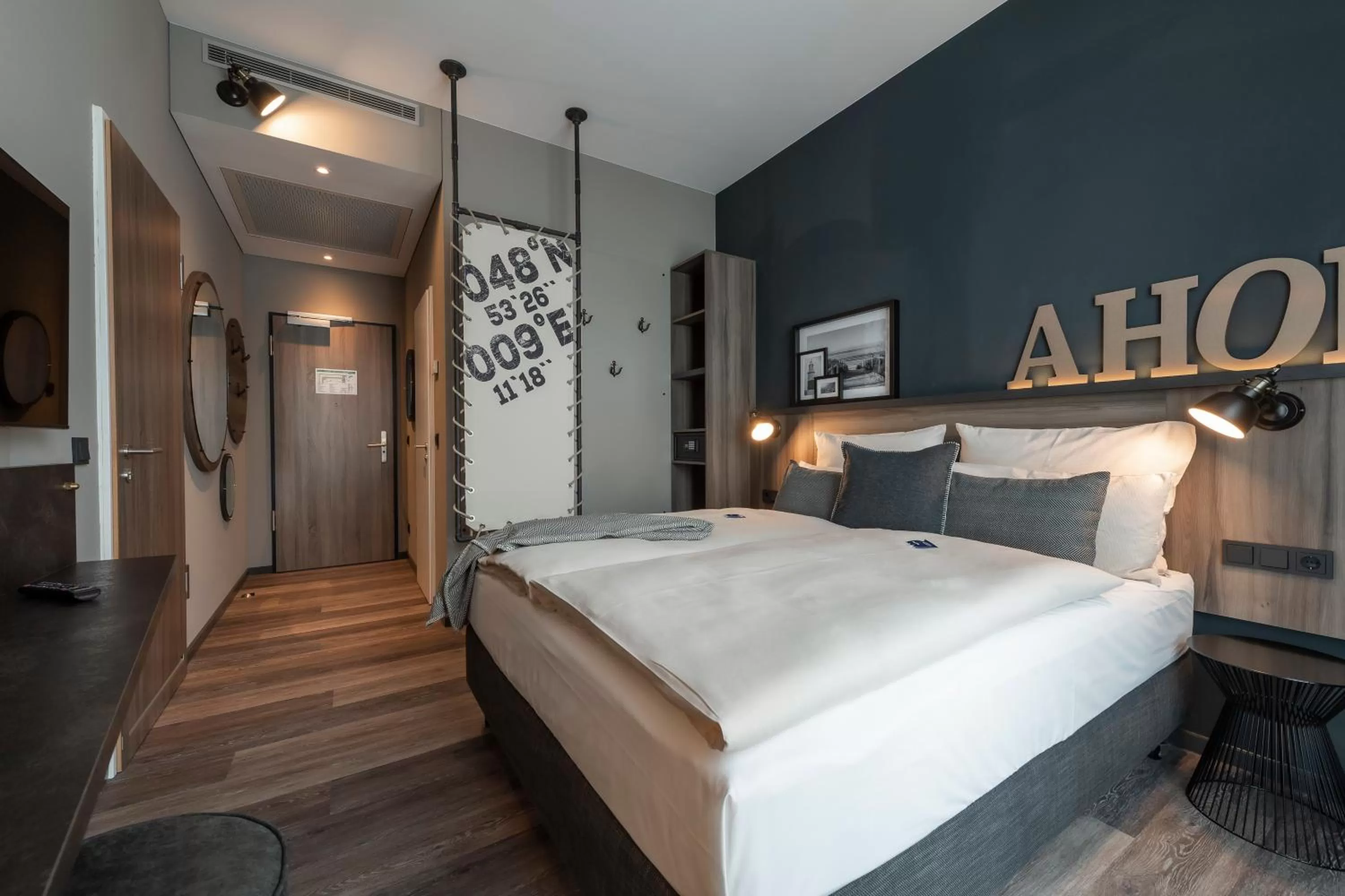 Bed in HARBR Hotel Ludwigsburg, a member of Radisson Individuals