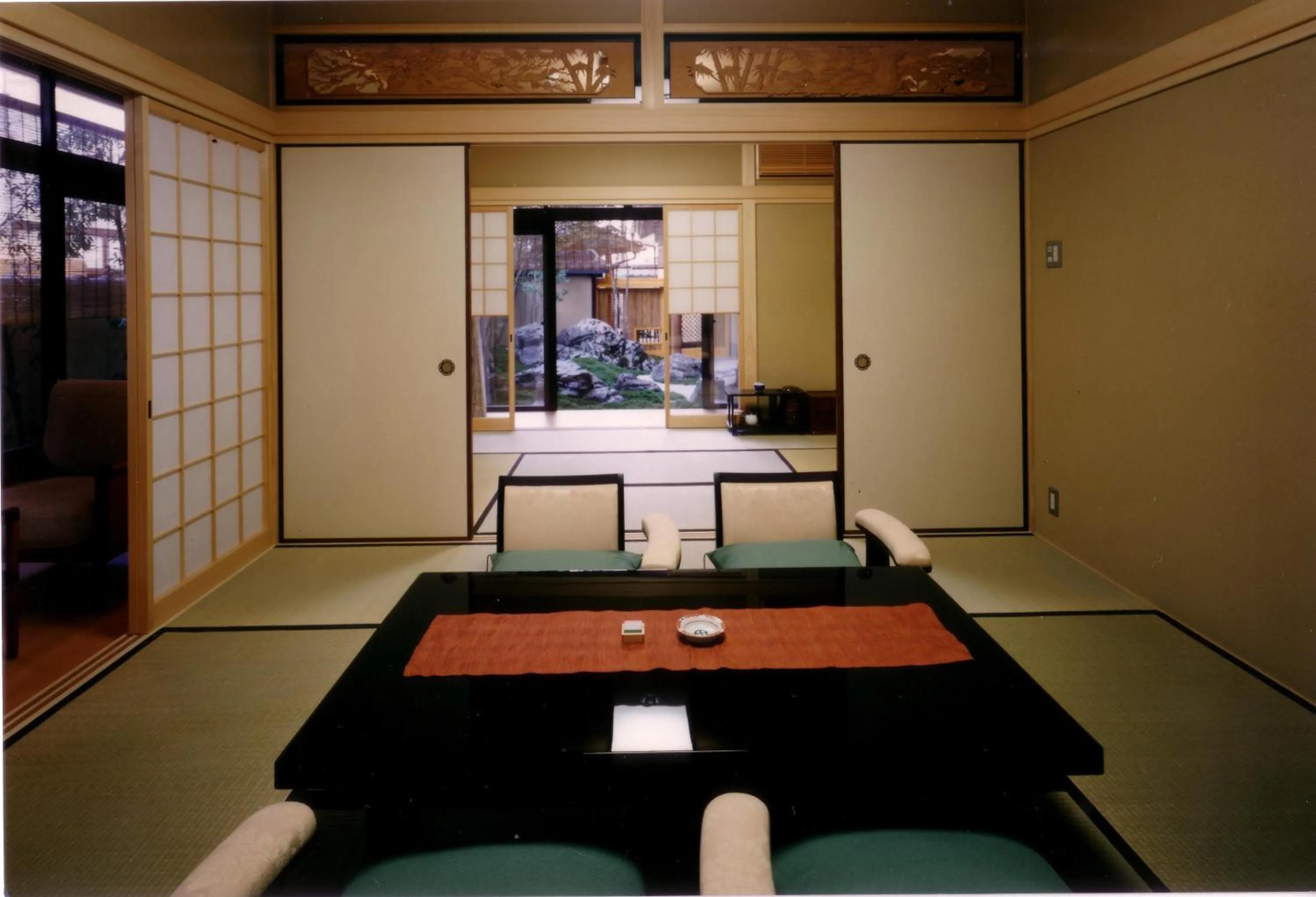 Photo of the whole room in Kyoto Ryokan Kinoe