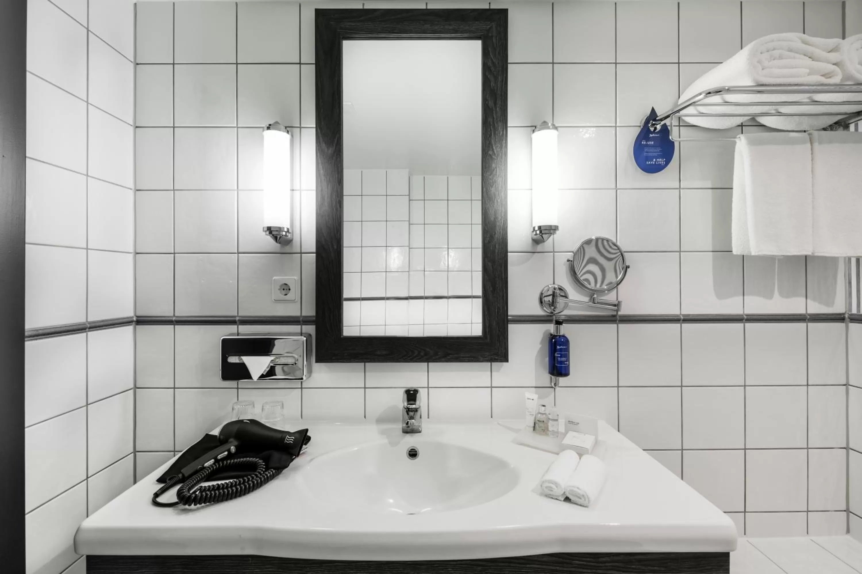 Bathroom in MERCURE KLAIPEDA CITY HOTEL, Meetings, Events, Restaurant & Bar - Accor Group, Pet Stay FREE