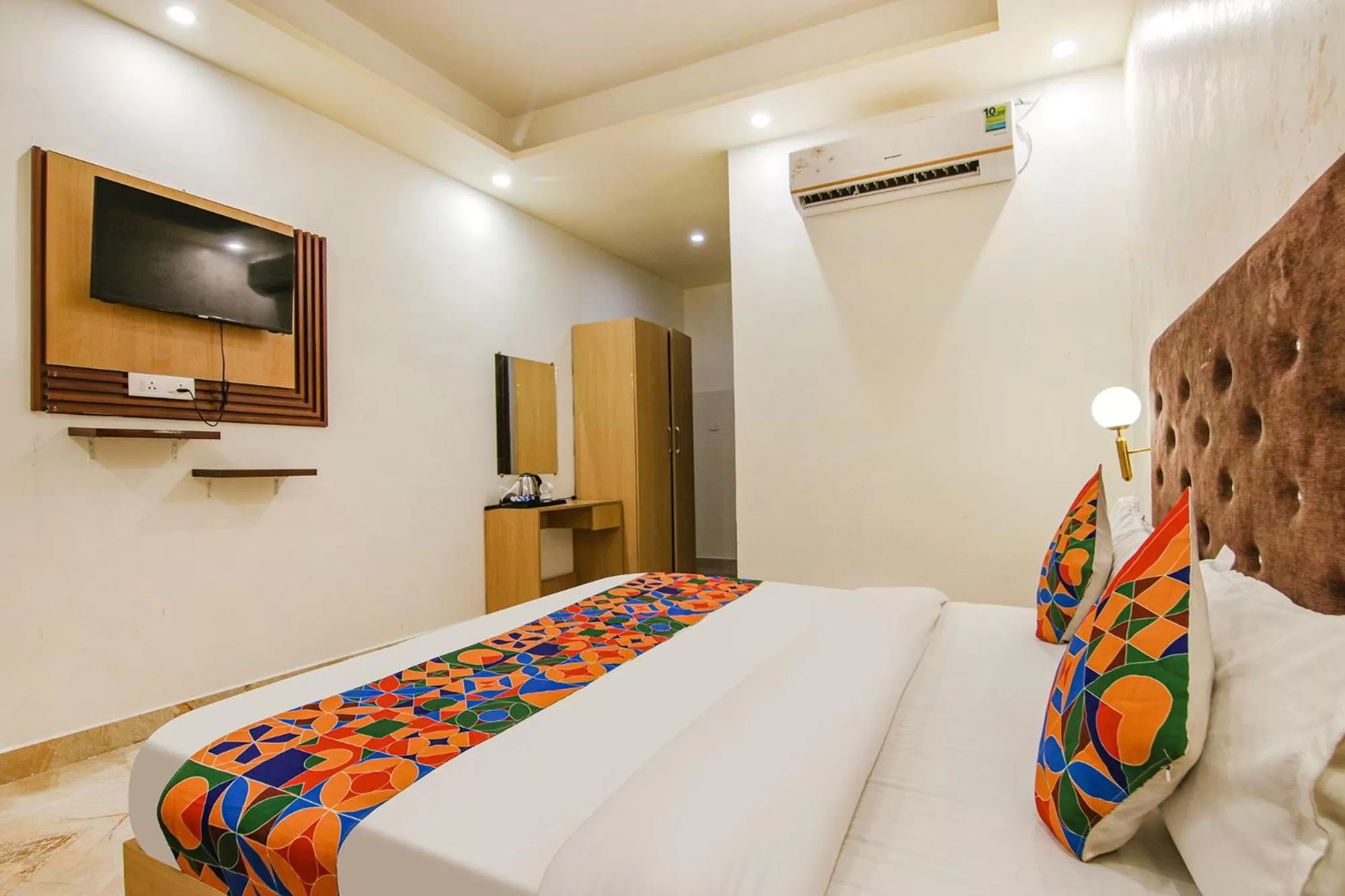 Bedroom in FabHotel Crown Star