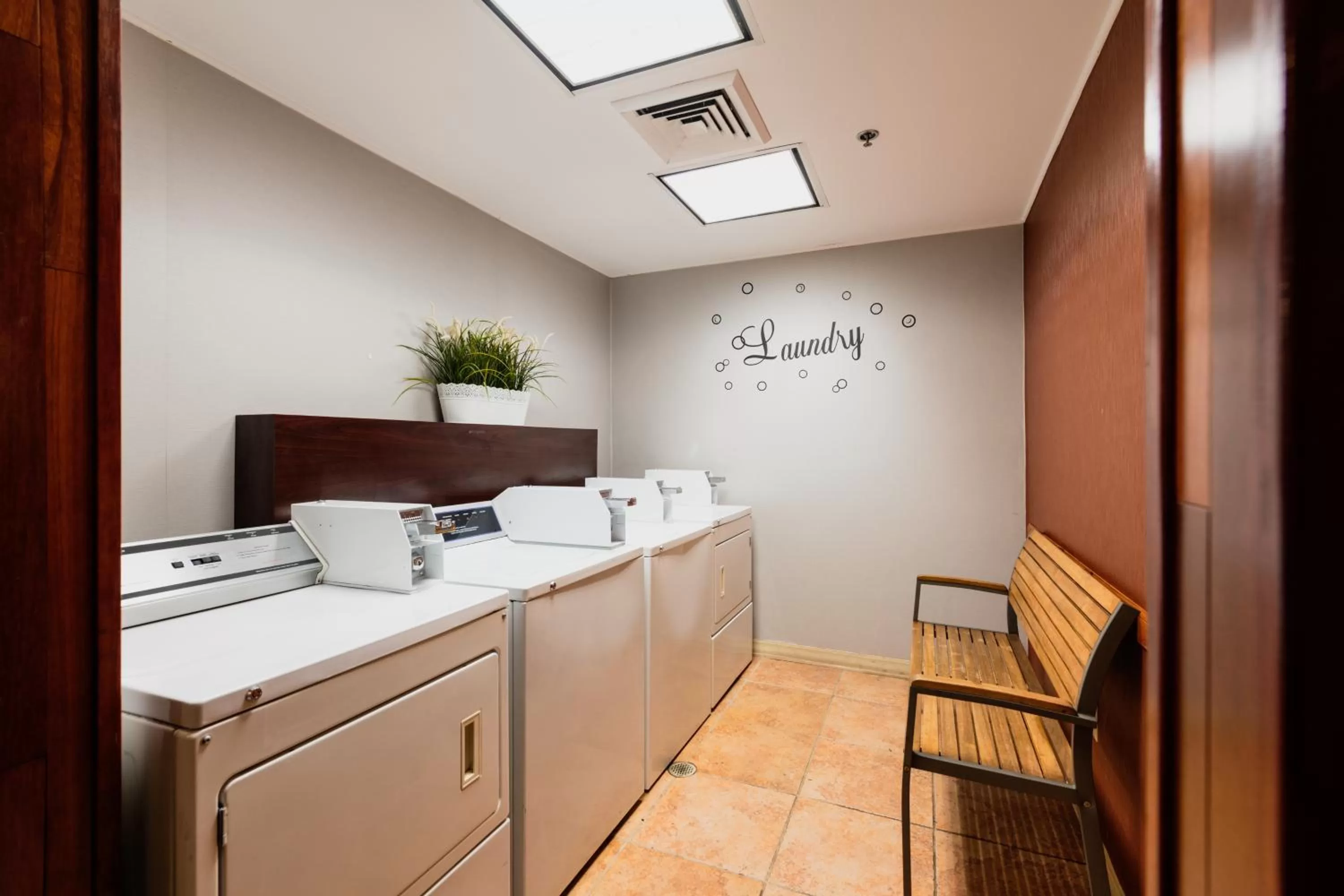laundry in Crowne Plaza Newark Airport by IHG