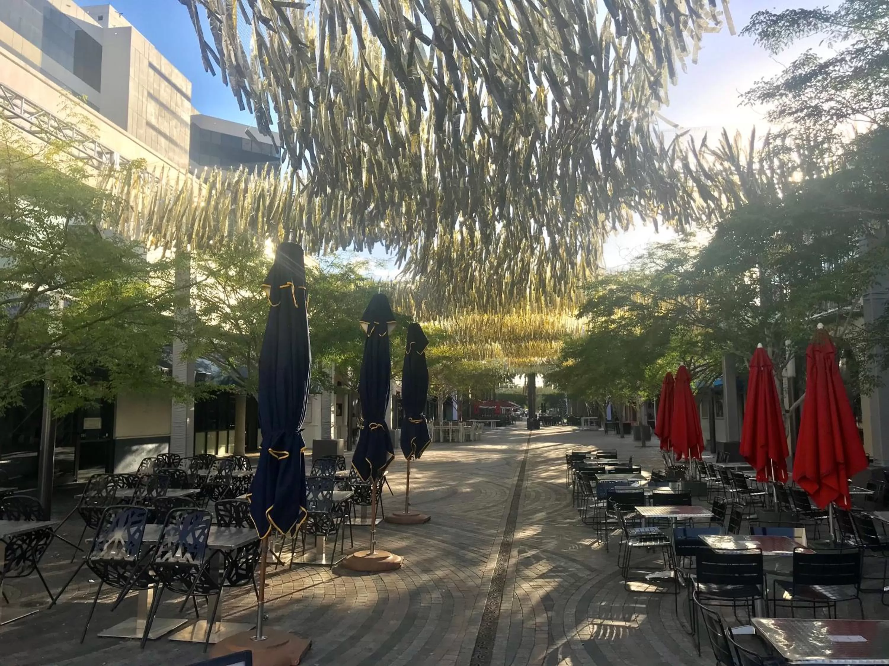 Restaurant/places to eat in Hotel St. Michel