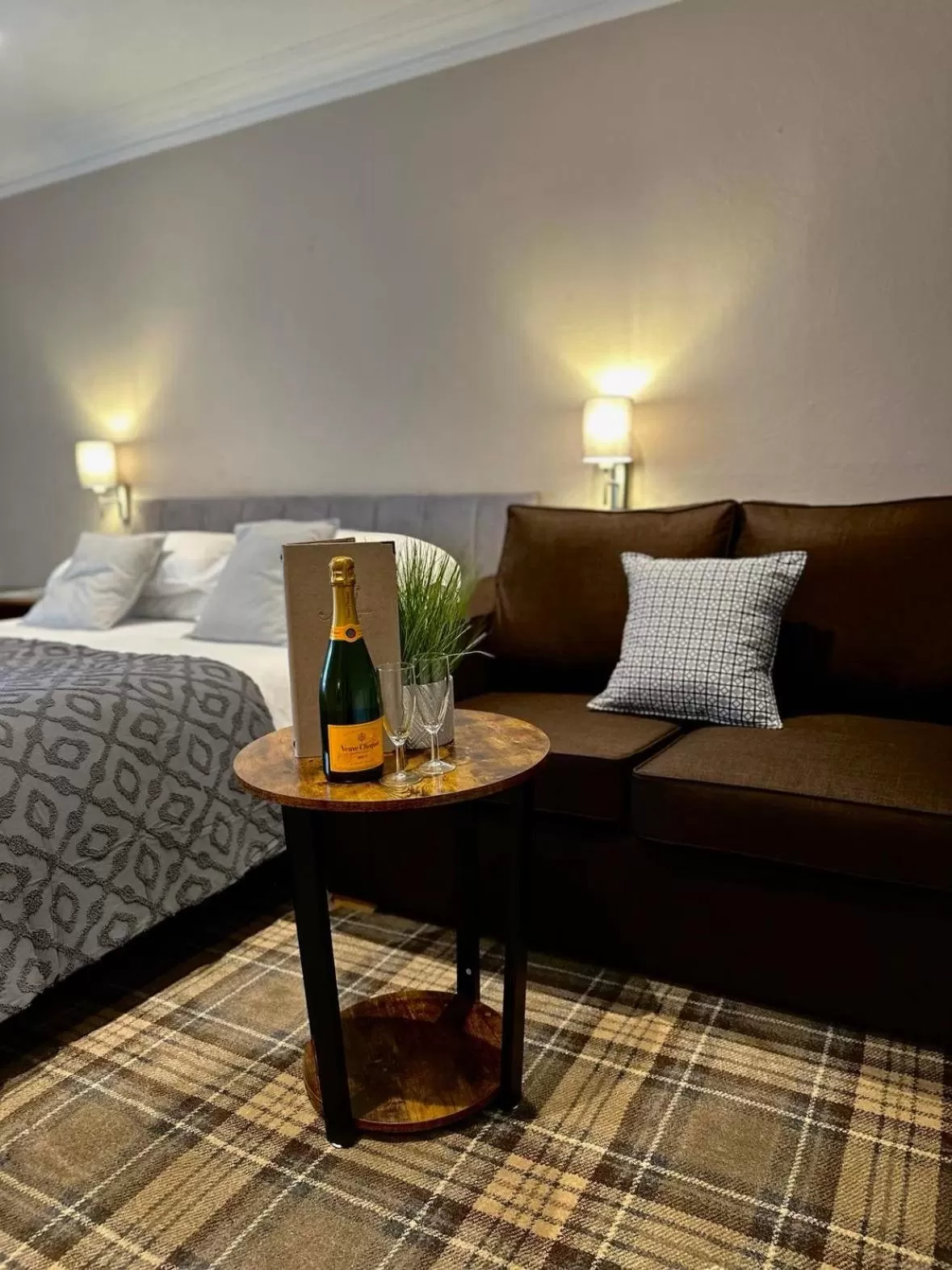 Bed in Nithsdale Hotel