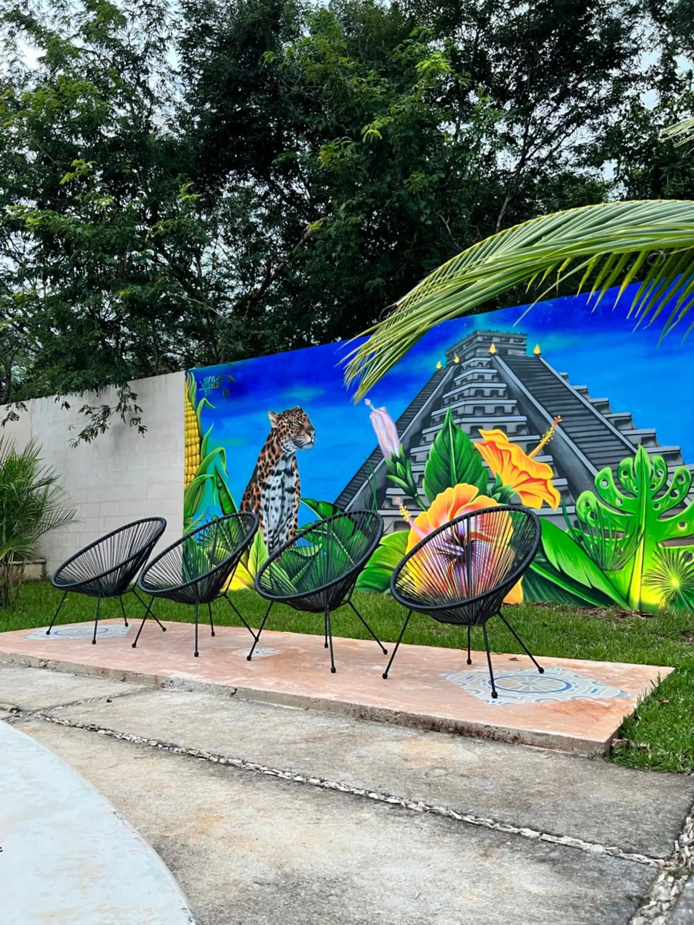 Garden view, Swimming Pool in CASA VICTORIA