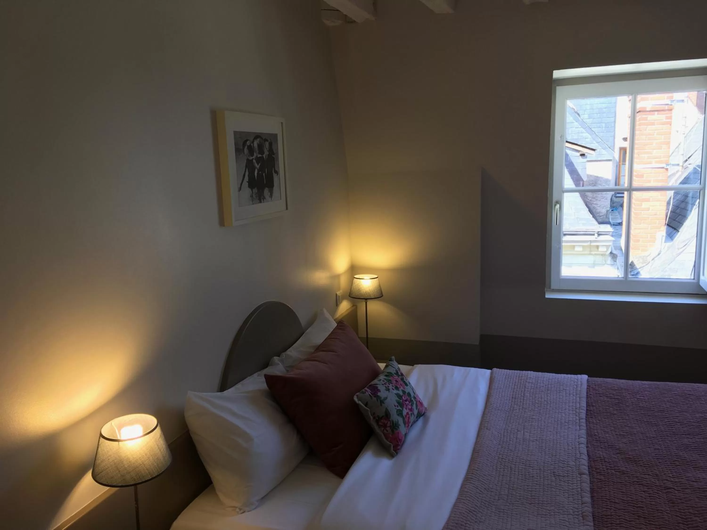 Bedroom, Bed in Hôtel L'Adresse