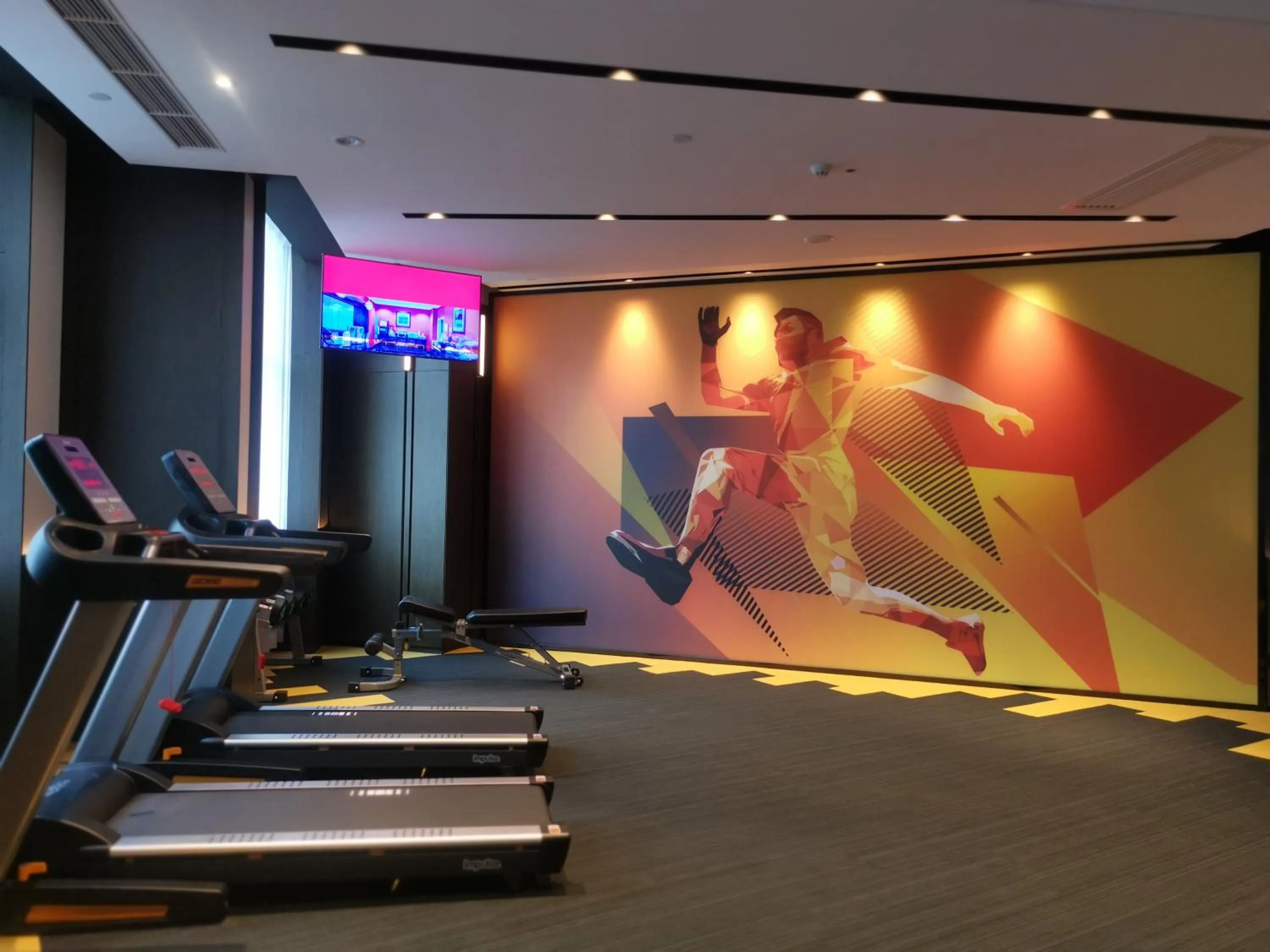 Fitness centre/facilities in Hampton by Hilton Shenzhen North Station