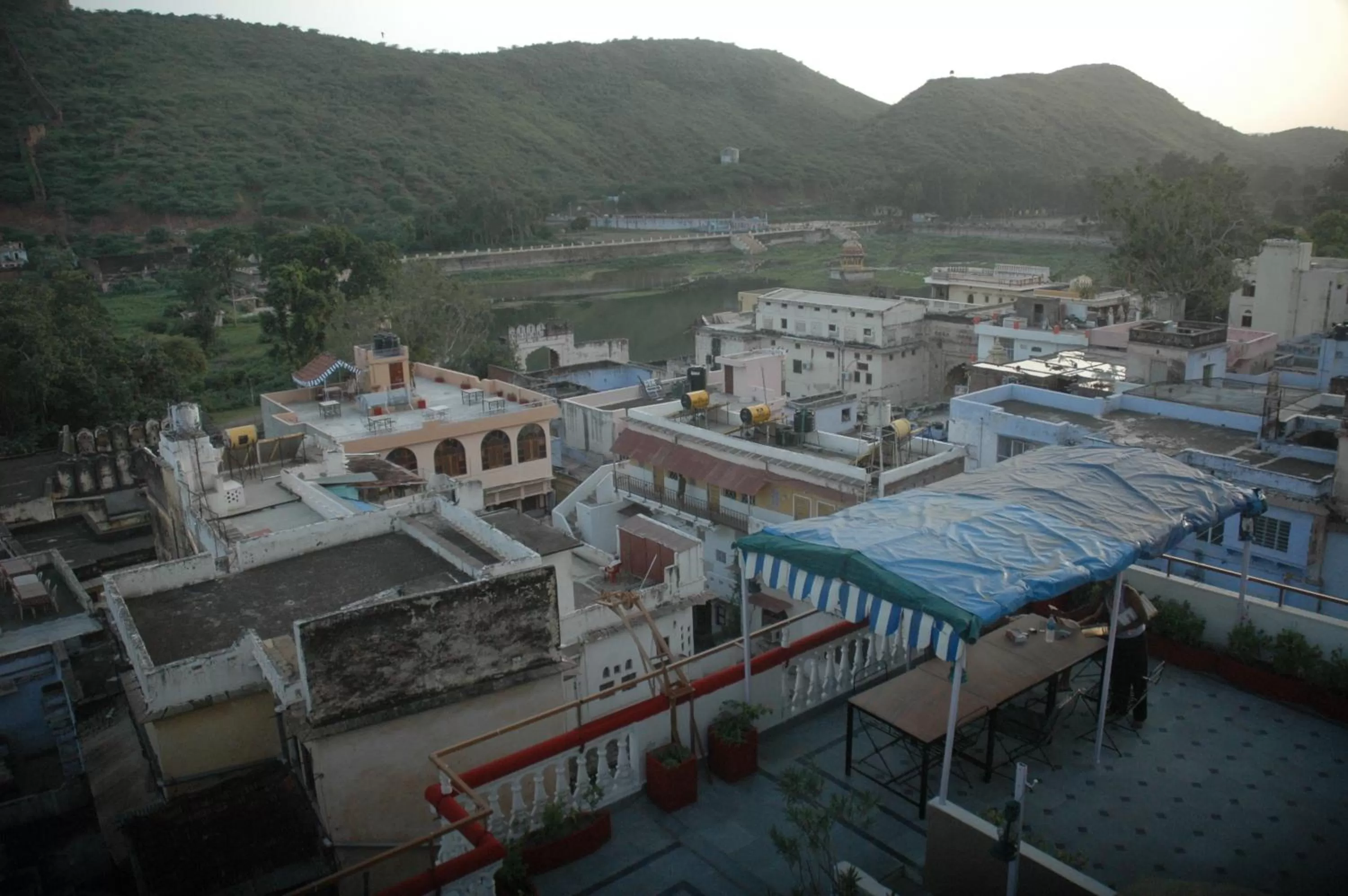 Area and facilities in Kasera Paradise