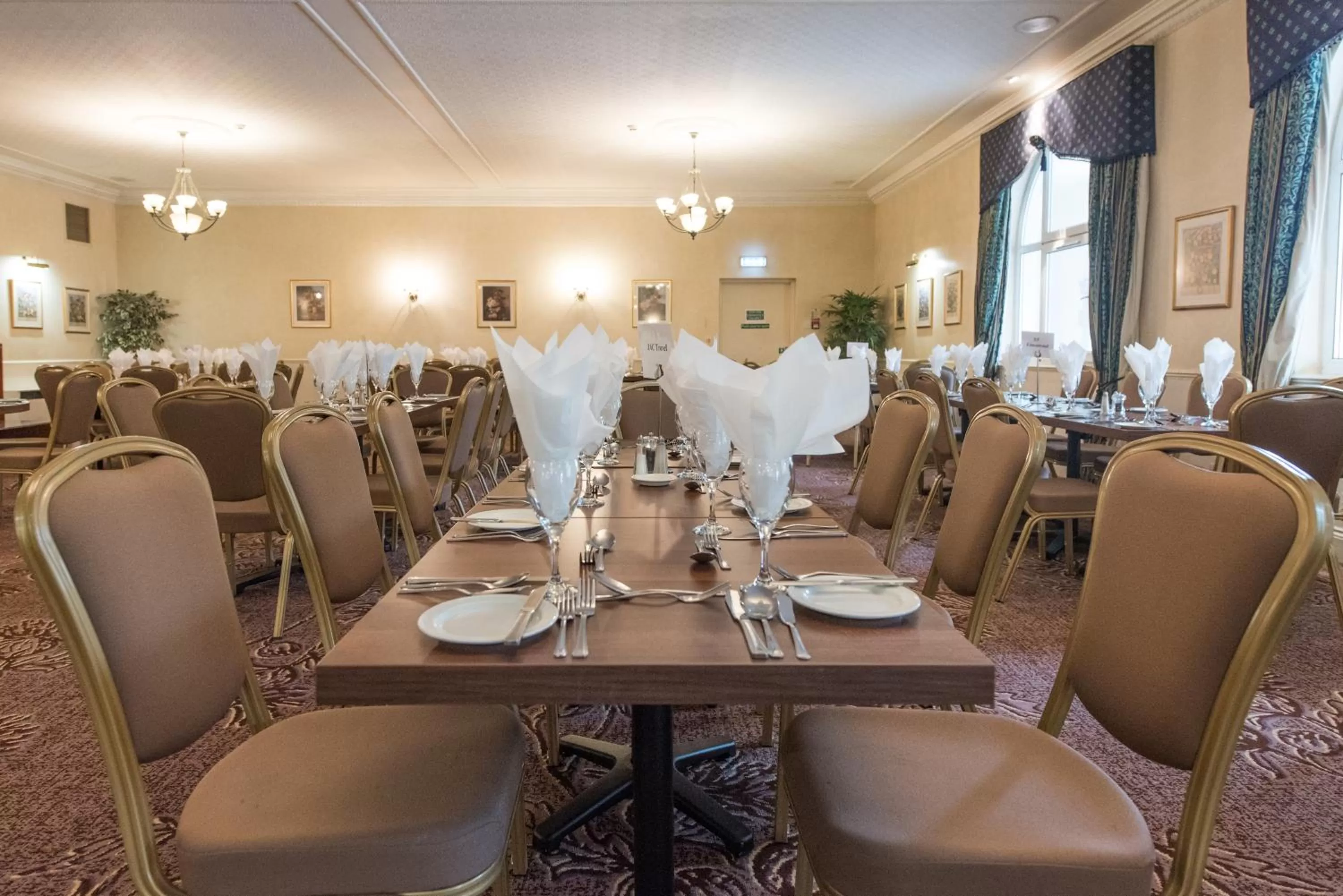 Restaurant/places to eat in Ben Nevis Hotel & Leisure Club