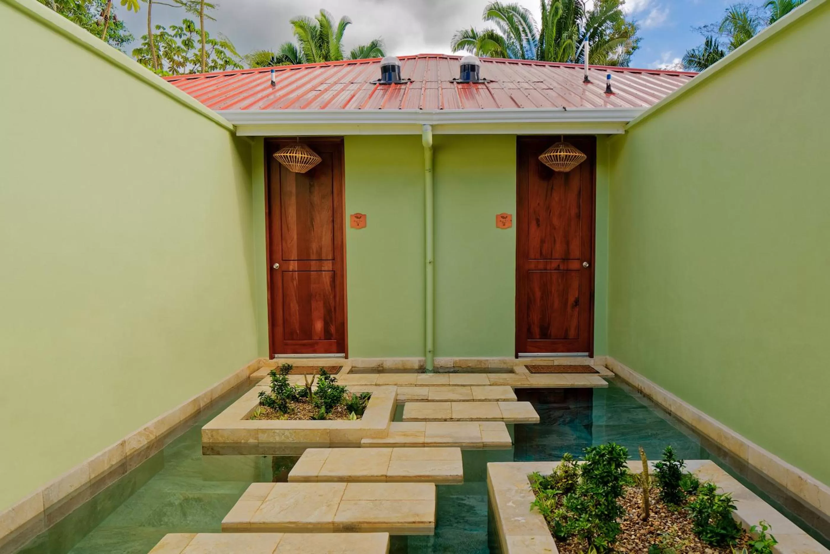 Patio in Sleeping Giant Rainforest Lodge