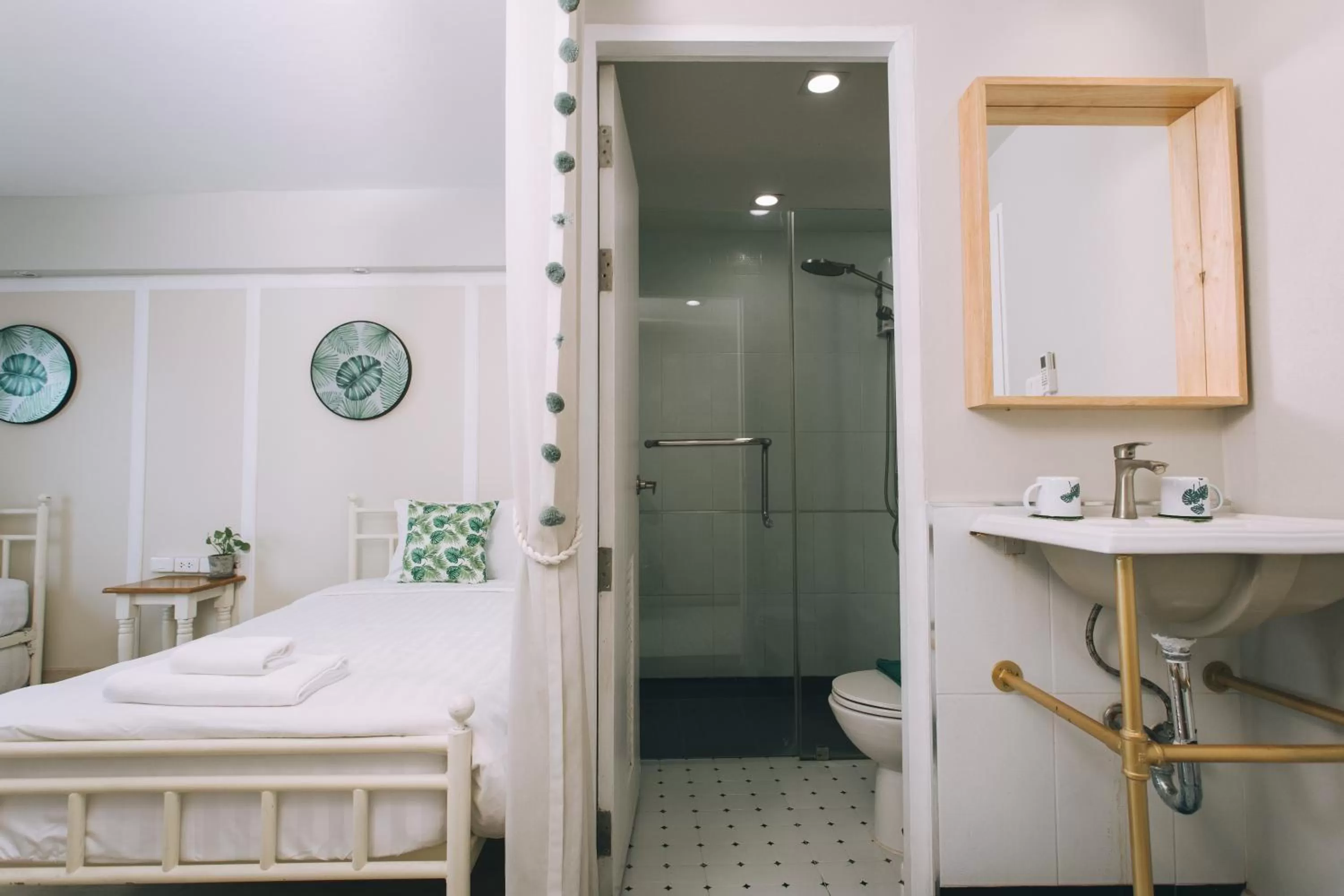 Bedroom, Bathroom in J's Cafe and Poshtel