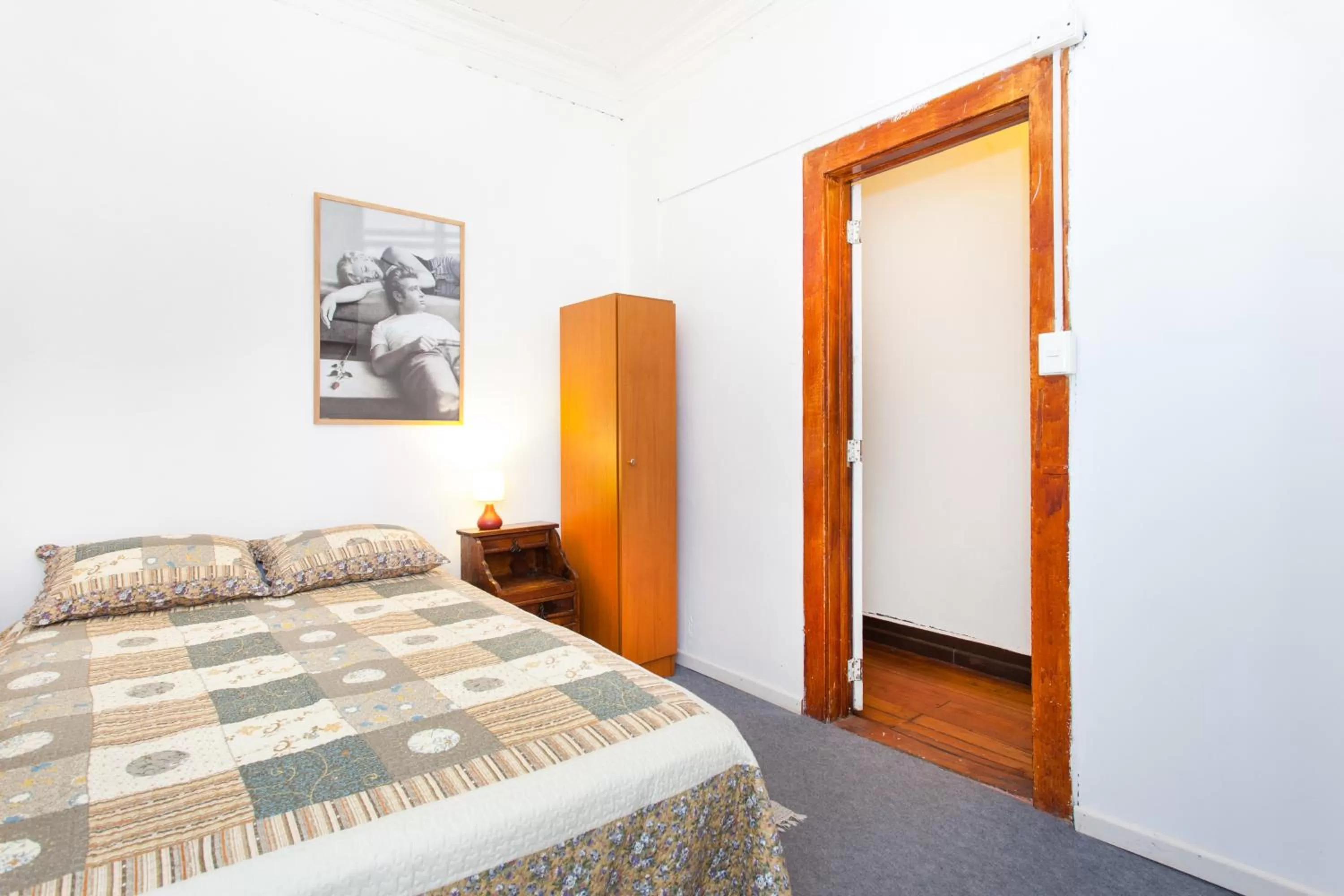 Bed in ITALIA SUITE B&B habitaciones con baño privado y aire acondicionado