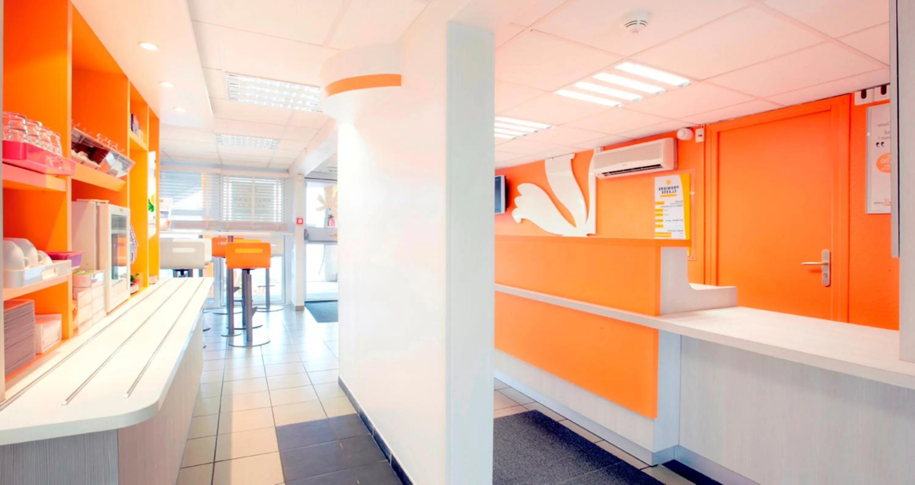 Decorative detail in Premiere Classe Montauban