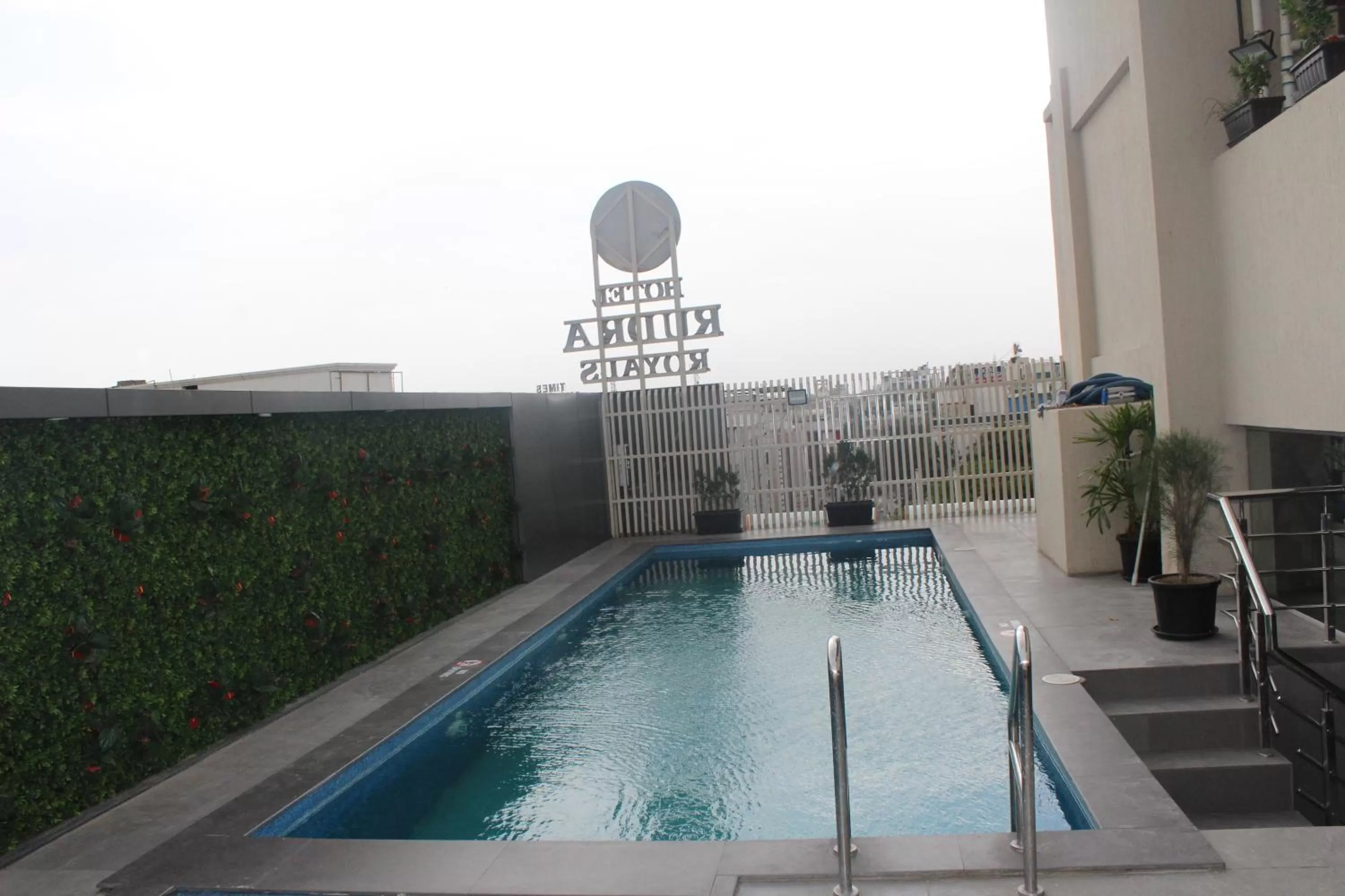 Breakfast in Hotel Rudra Royals