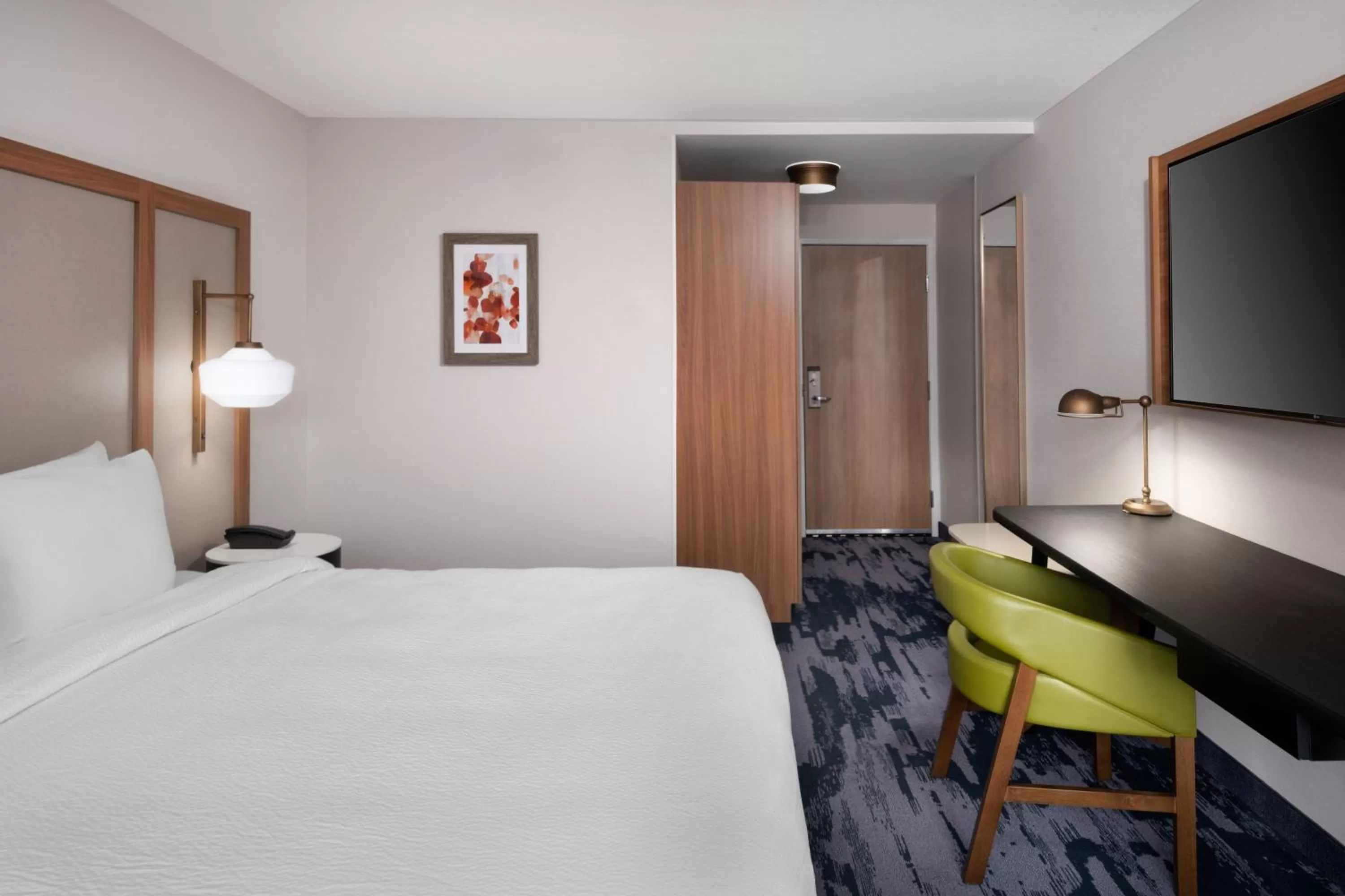 Photo of the whole room, Bed in Fairfield Inn & Suites Boulder