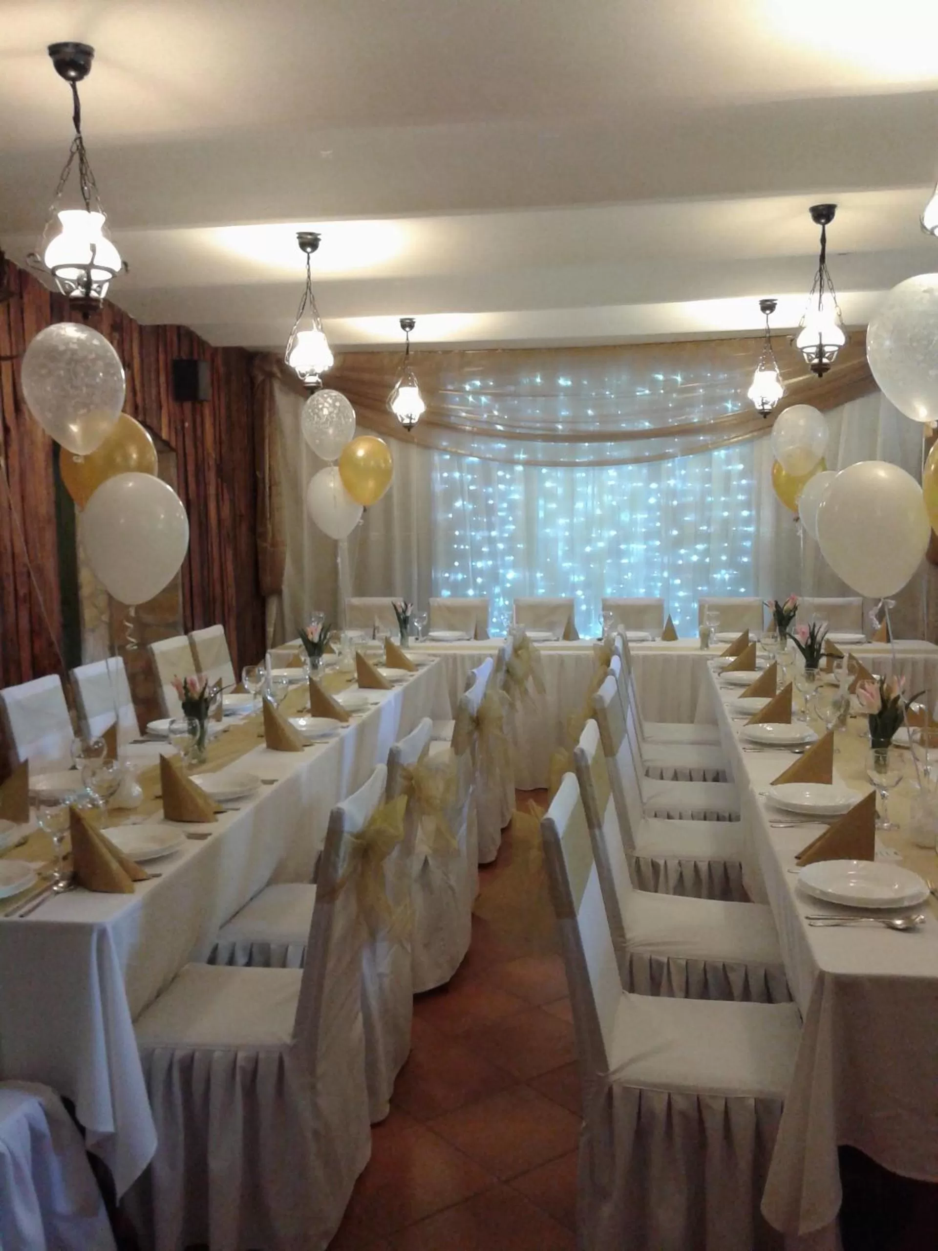 Banquet/Function facilities in Illés Hotel