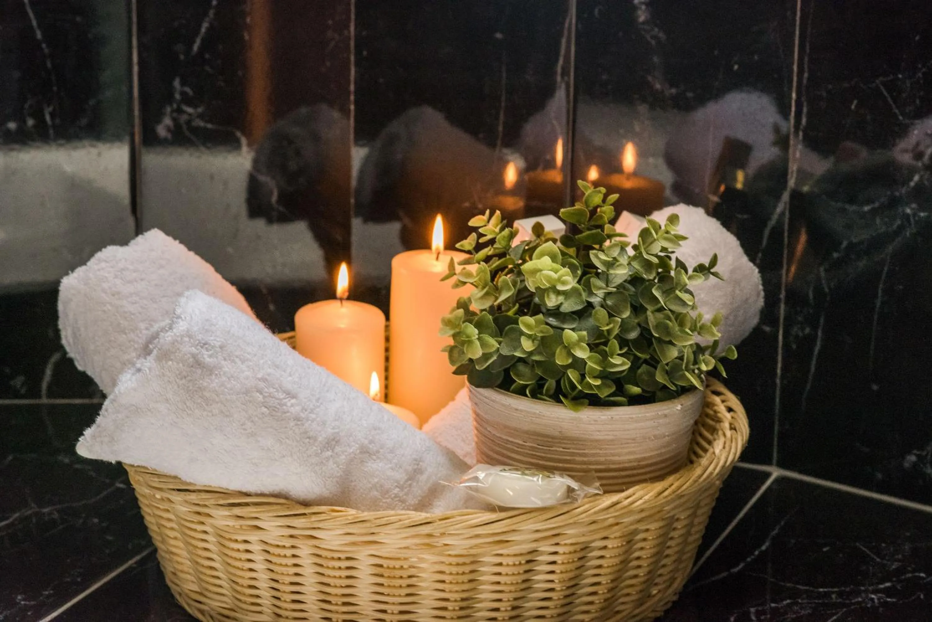 Shower in Galaxy Beach Resort BW Premier Collection