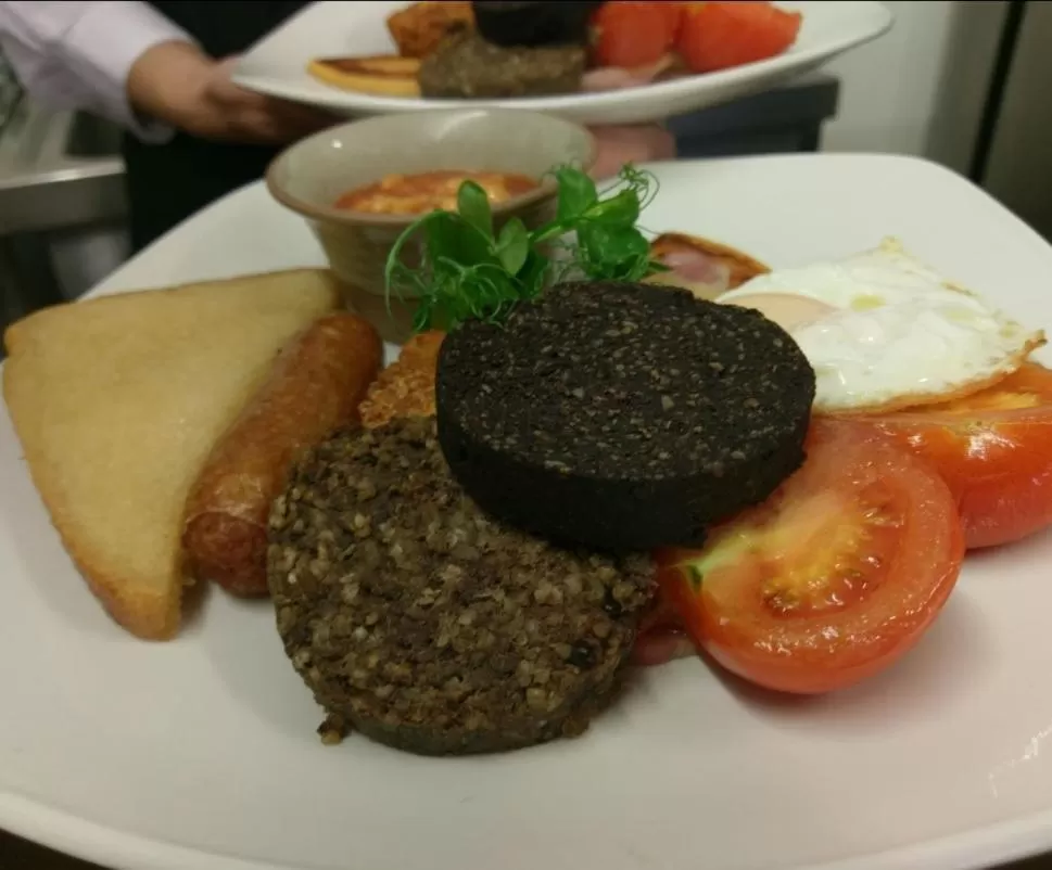 English/Irish breakfast in The Fairburn Hotel