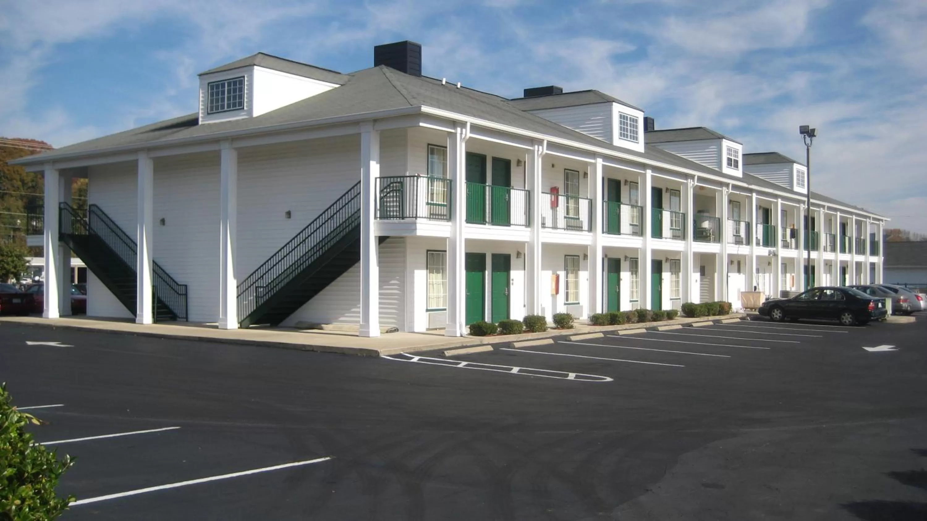 On site in American Motel - Lenoir