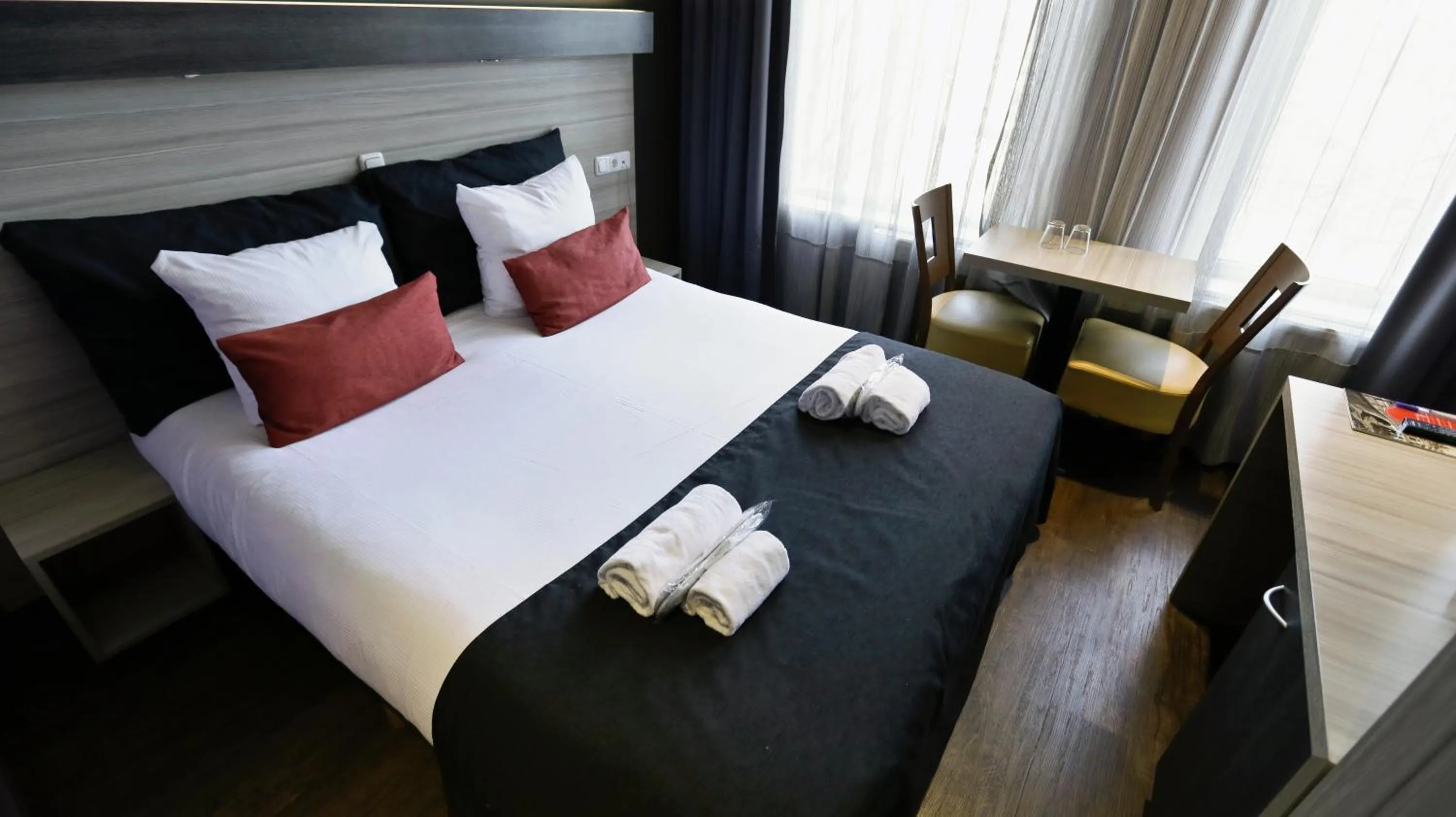 Bed in City Hotel Amsterdam