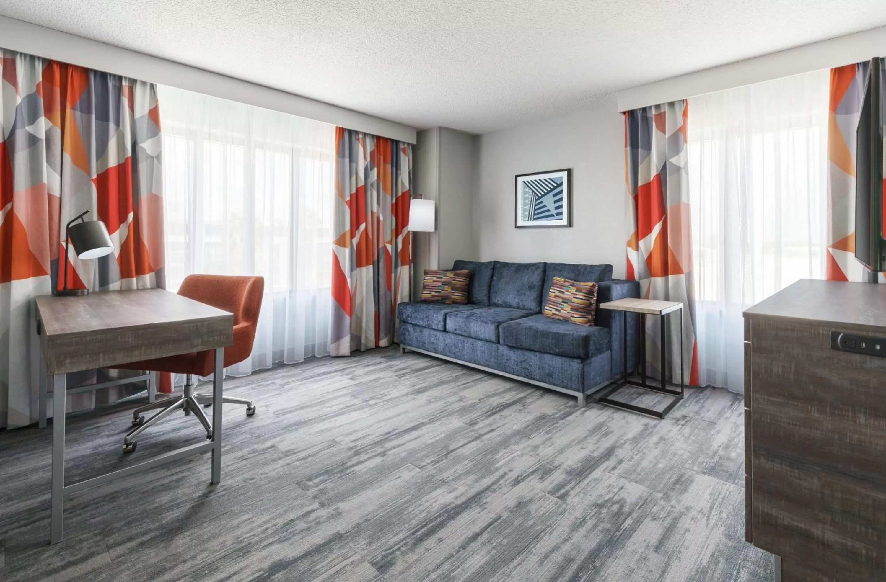 Bedroom in Hampton Inn & Suites Tampa Ybor City Downtown