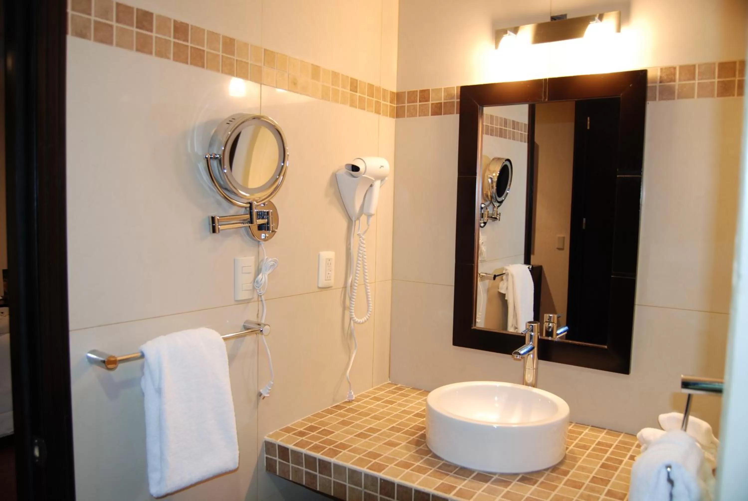 Bathroom in Wyndham Garden Aguascalientes Hotel & Casino