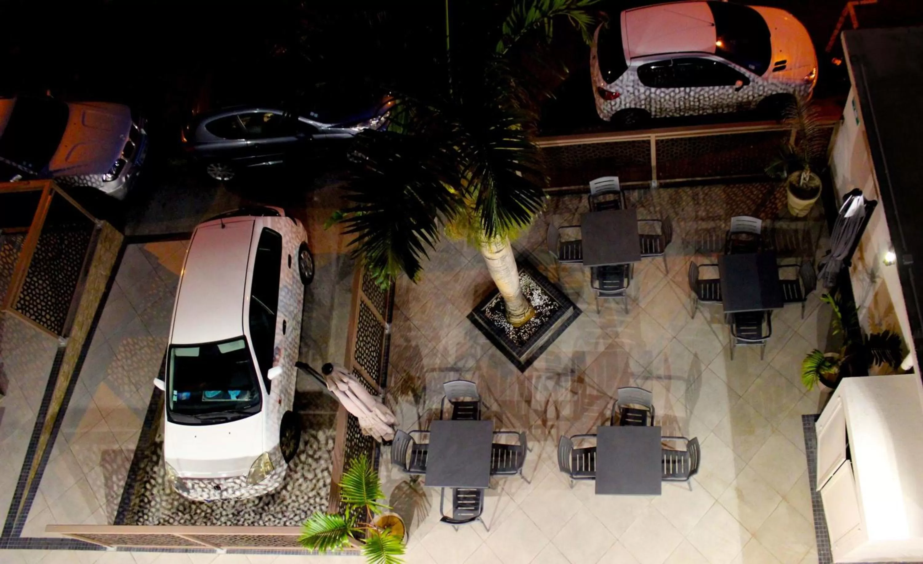 Patio in Hôtel Select - Réunion