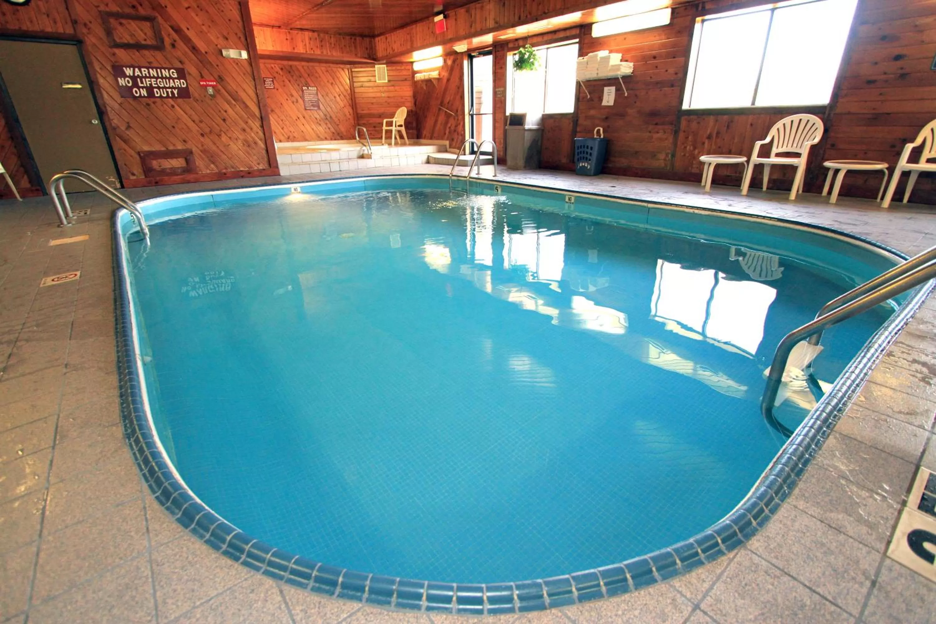 Swimming pool in Days Inn by Wyndham Columbia Mall