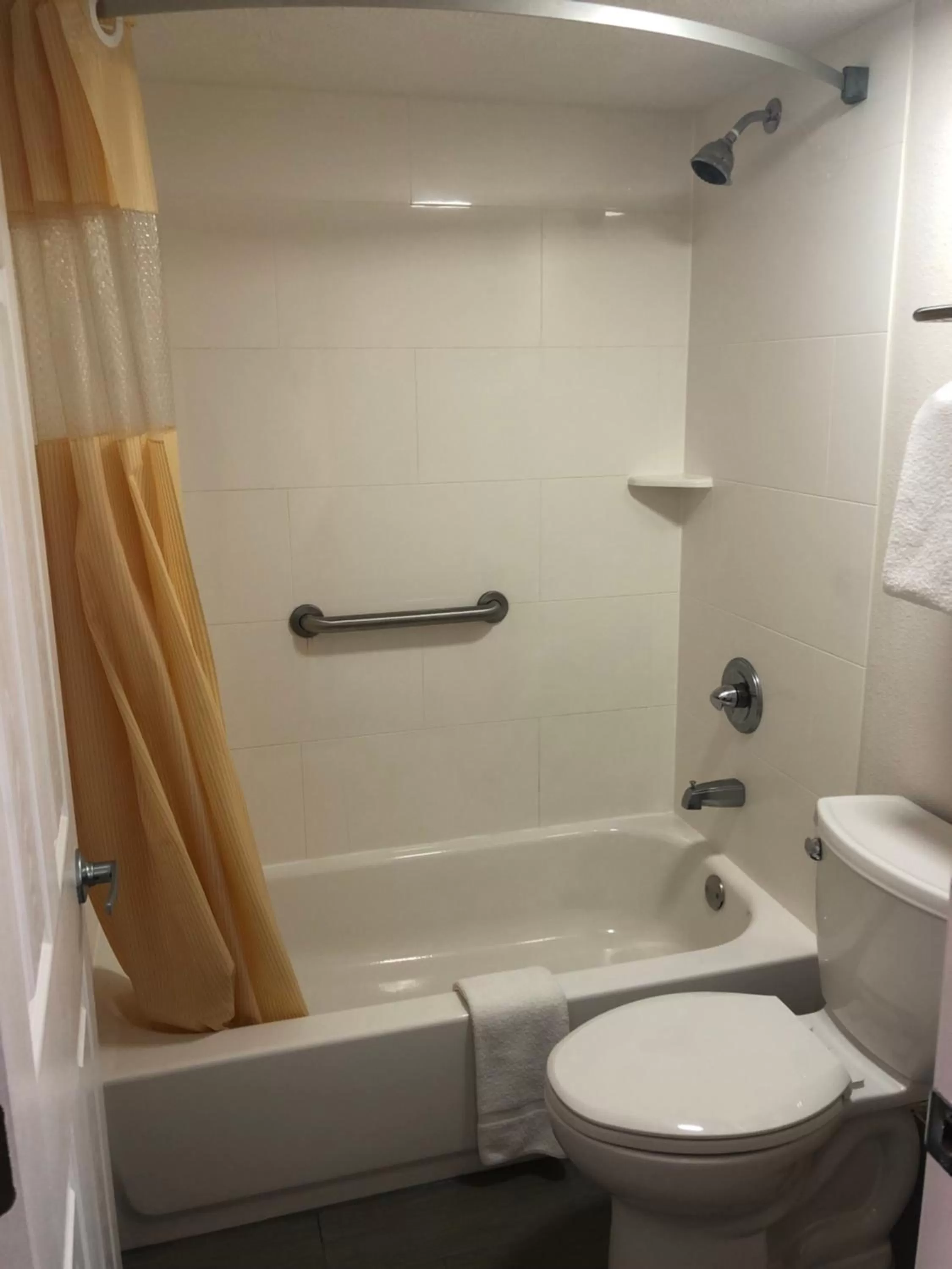 Bathroom in Days Inn by Wyndham Douglasville-Atlanta-Fairburn Road