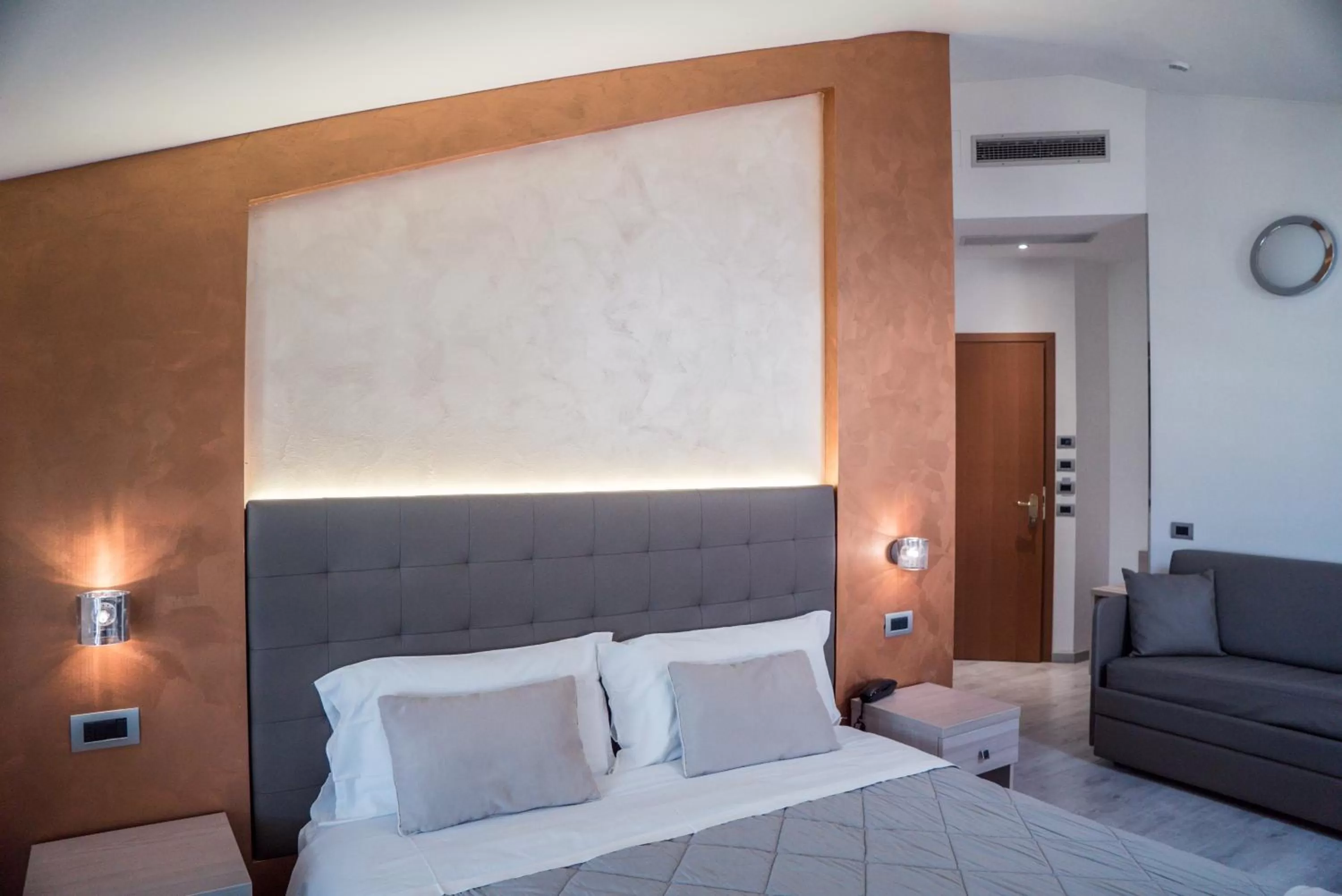 Bedroom, Bed in Hotel Gabbiano